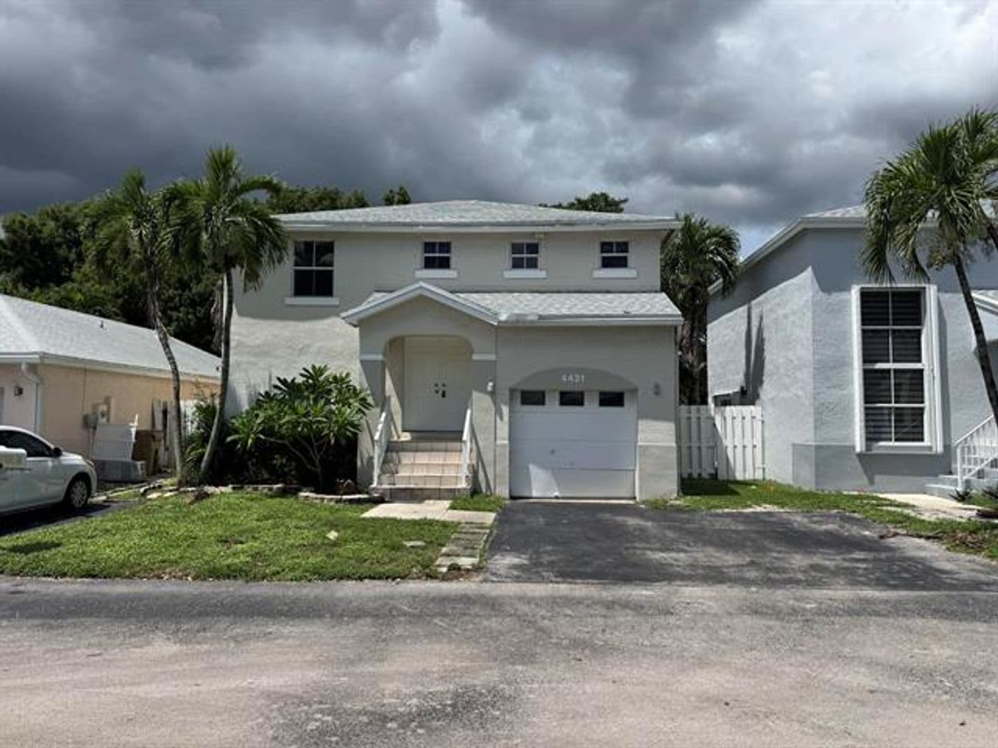 Davie House: 4421 SW 72nd Ter # 4421