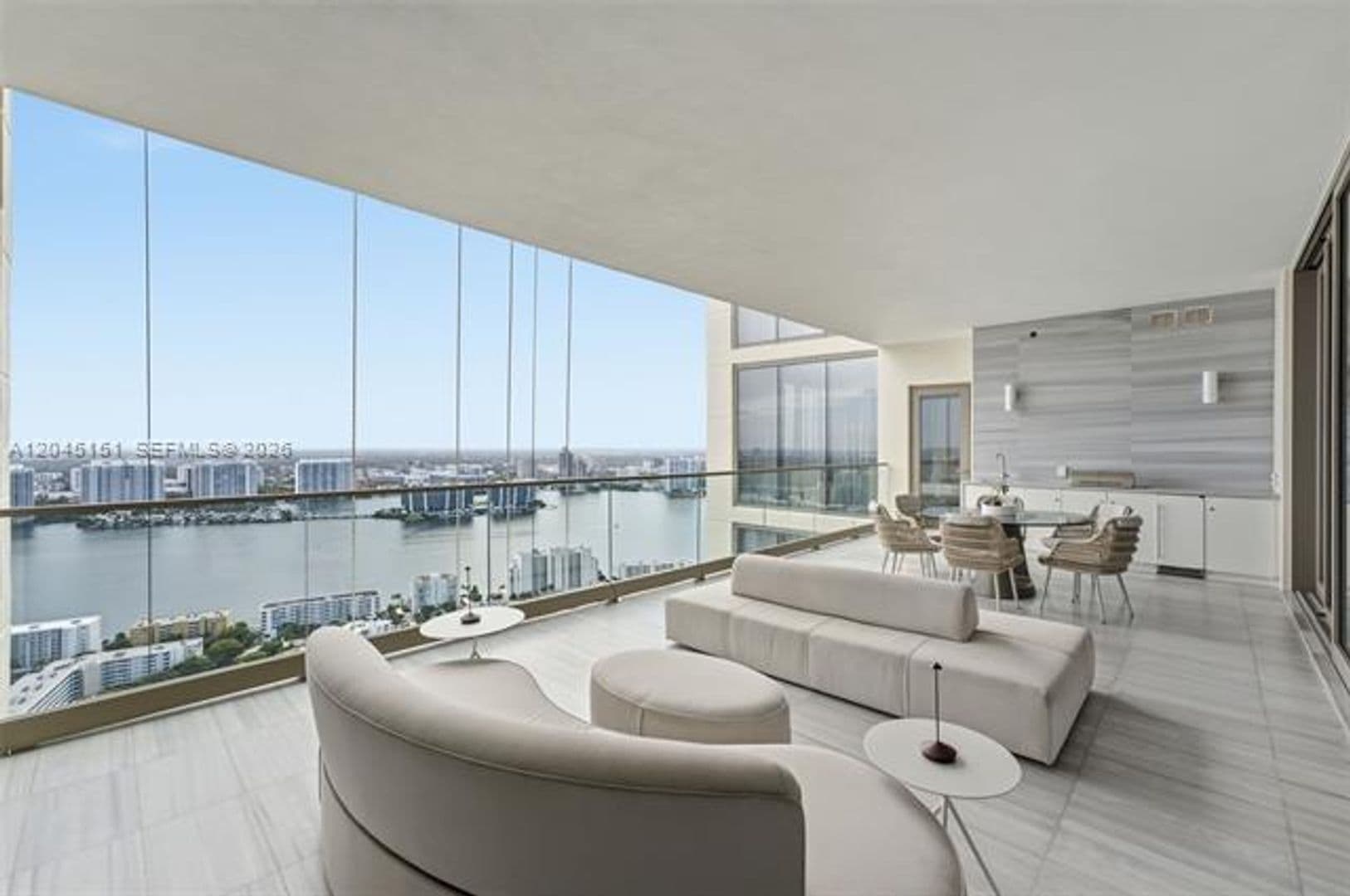 Sunny Isles Beach Condo: 17901 Collins Ave cu-3906