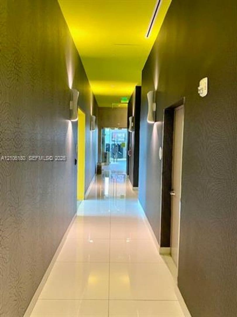 Miami Condo: 501 NE 31st St cu-802