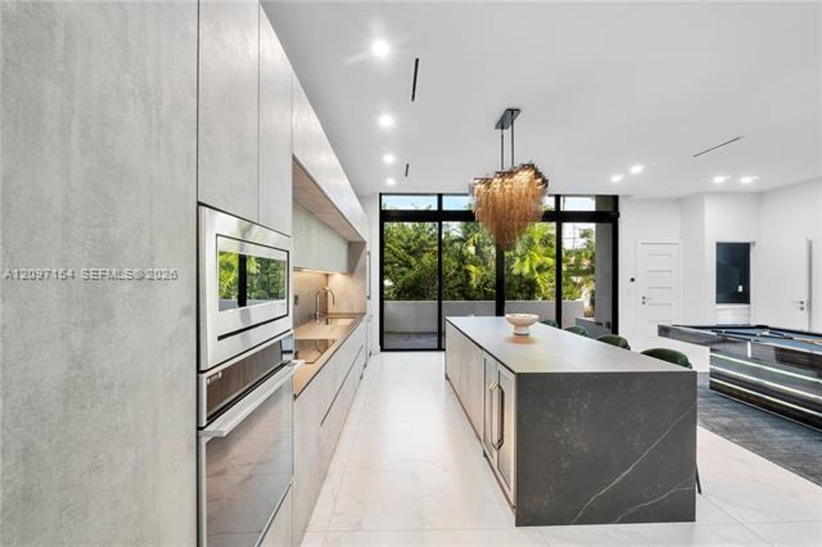 Miami Beach House: 4364 Alton Rd # 4364