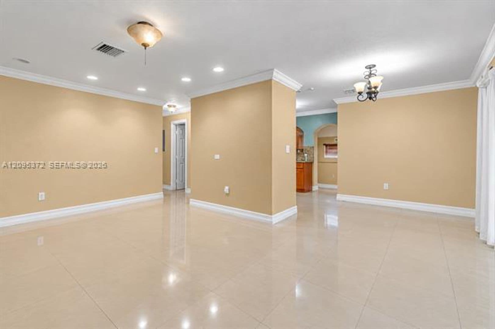 Miramar House: 7580 Ramona St # 7580