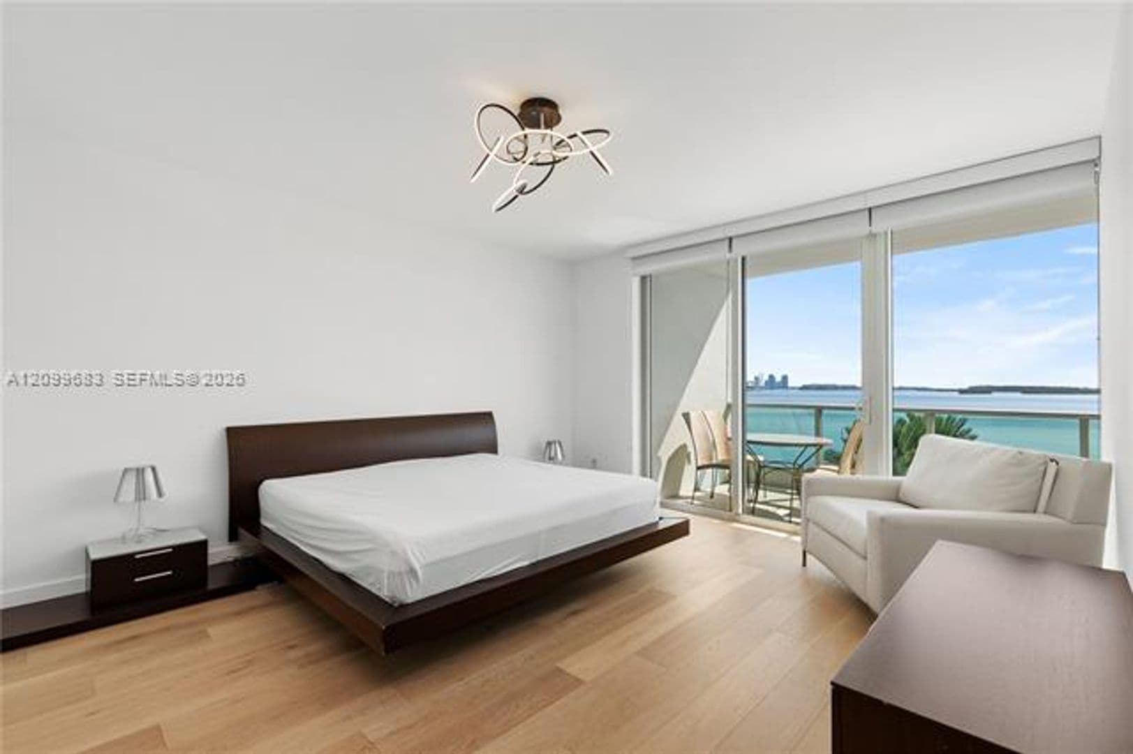 Miami Condo: 1331 Brickell Bay Dr cu-1109