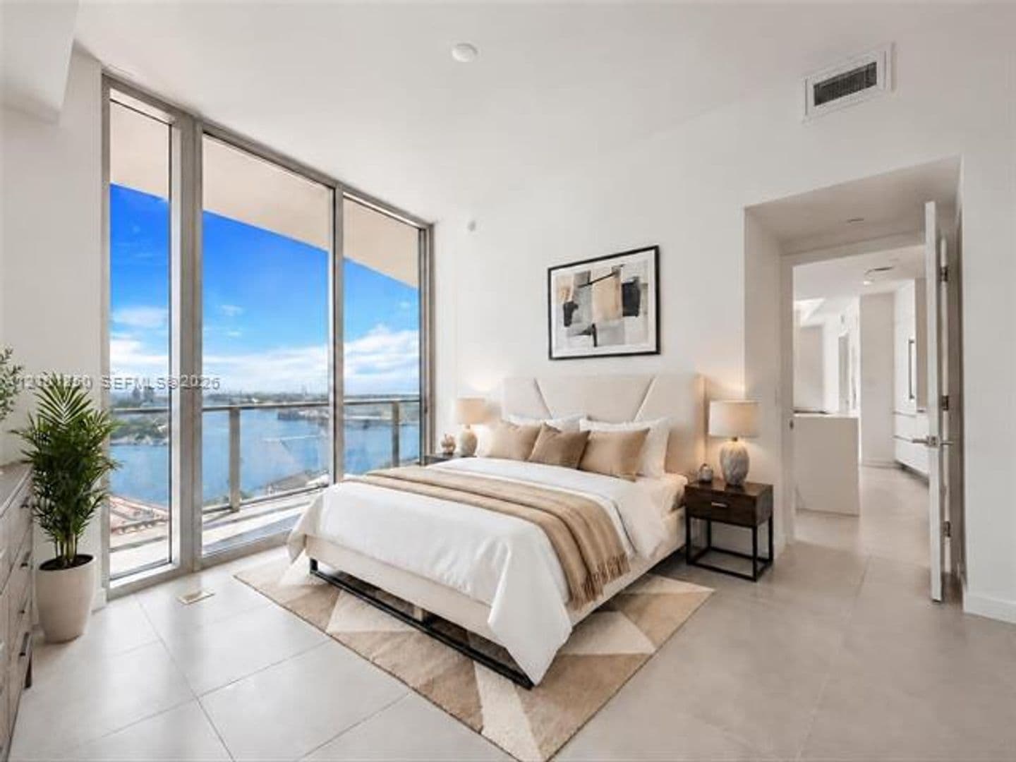 Miami Condo: 1400 Biscayne Blvd cu-701
