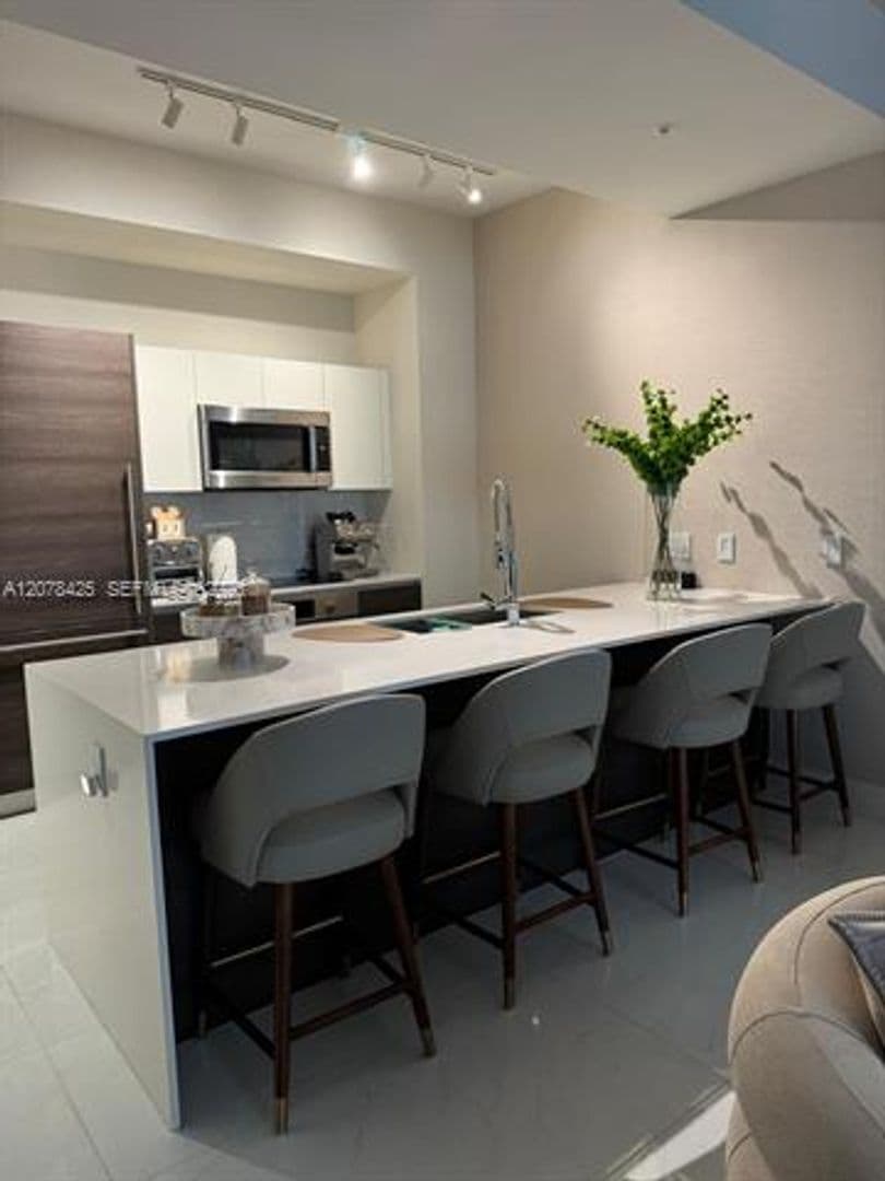 Coral Gables House: 301 Altara Ave cu-403