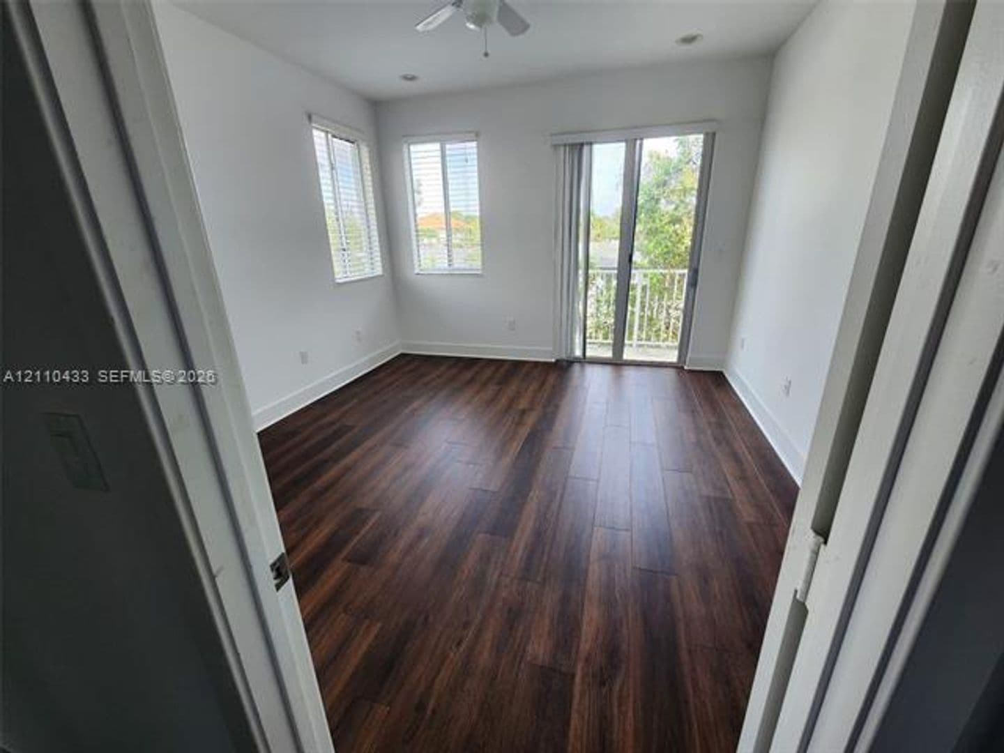 Miami Townhome: 2630 NE 213th St th 100