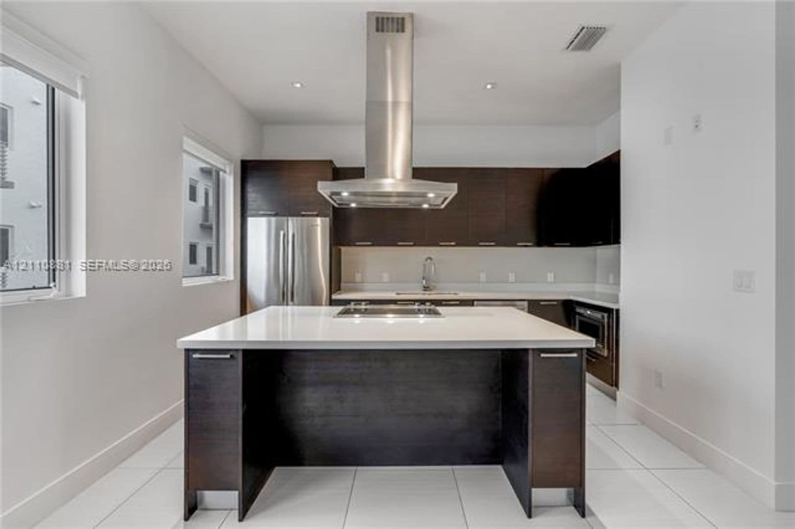 Doral Townhome: 9143 NW 33rd St th 9143
