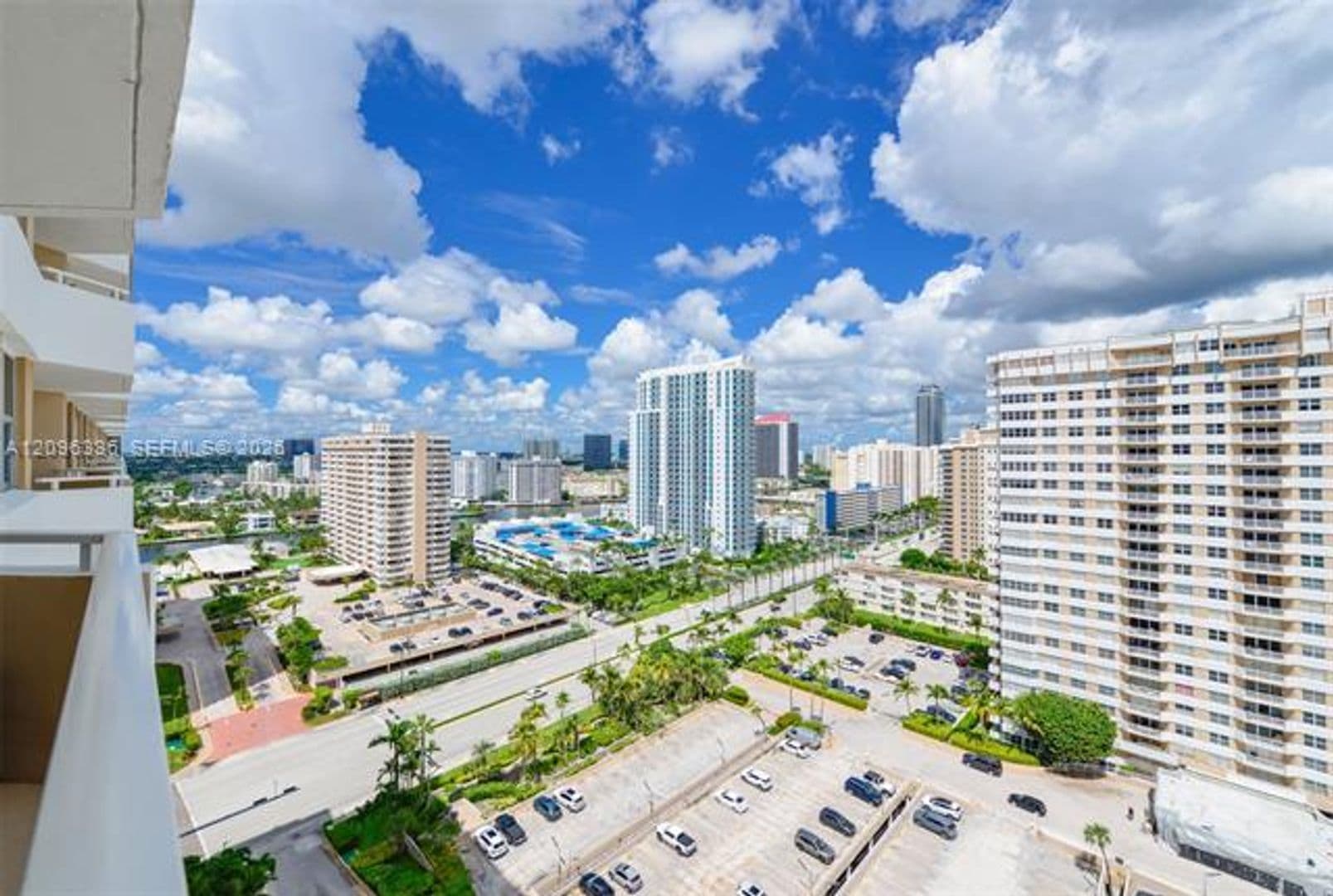 Hallandale Beach Condo: 1980 S Ocean Dr cu-18D