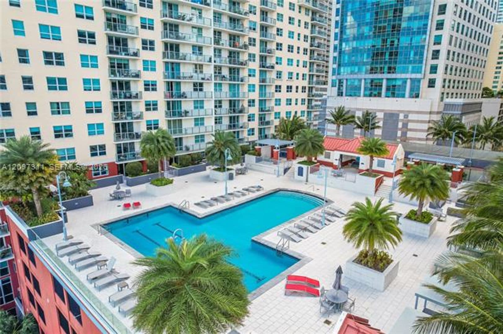 Miami Condo: 1155 Brickell Bay Dr cu-2007