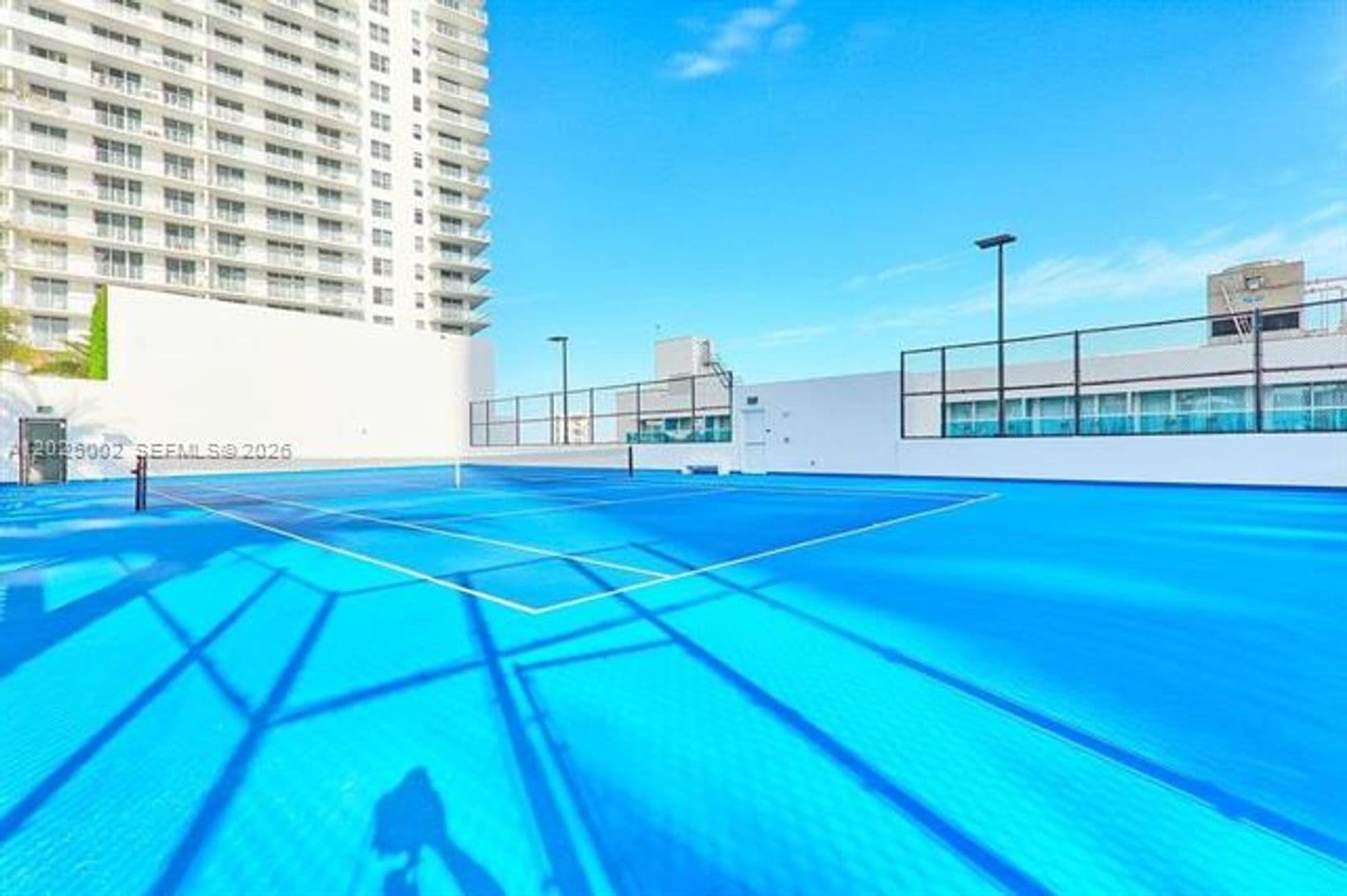Hollywood Condo: 4010 S Ocean Dr cu-T3509