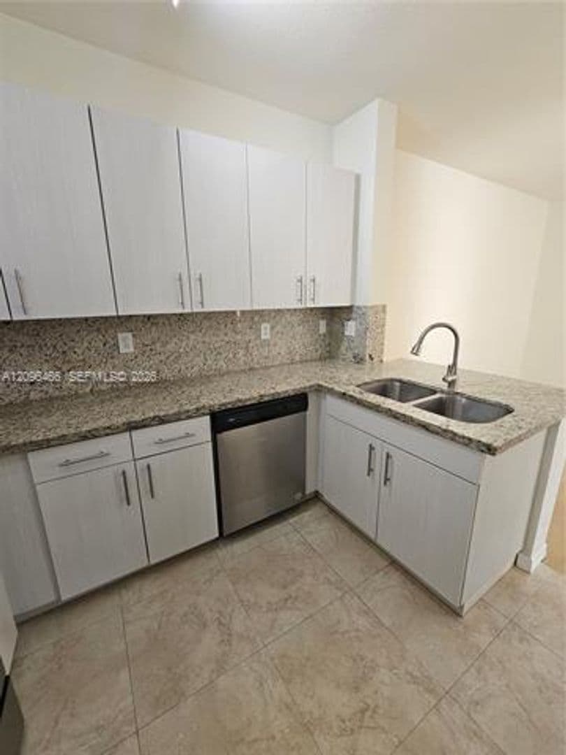 Miami Townhome: 16658 SW 79th Ter th 16658