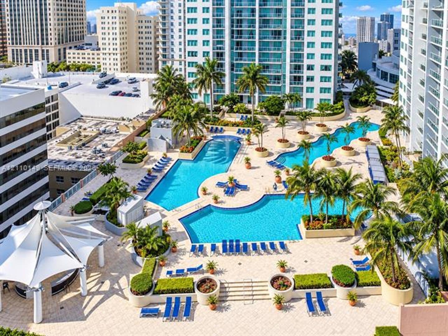 Miami Condo: 244 Biscayne Blvd cu-2405