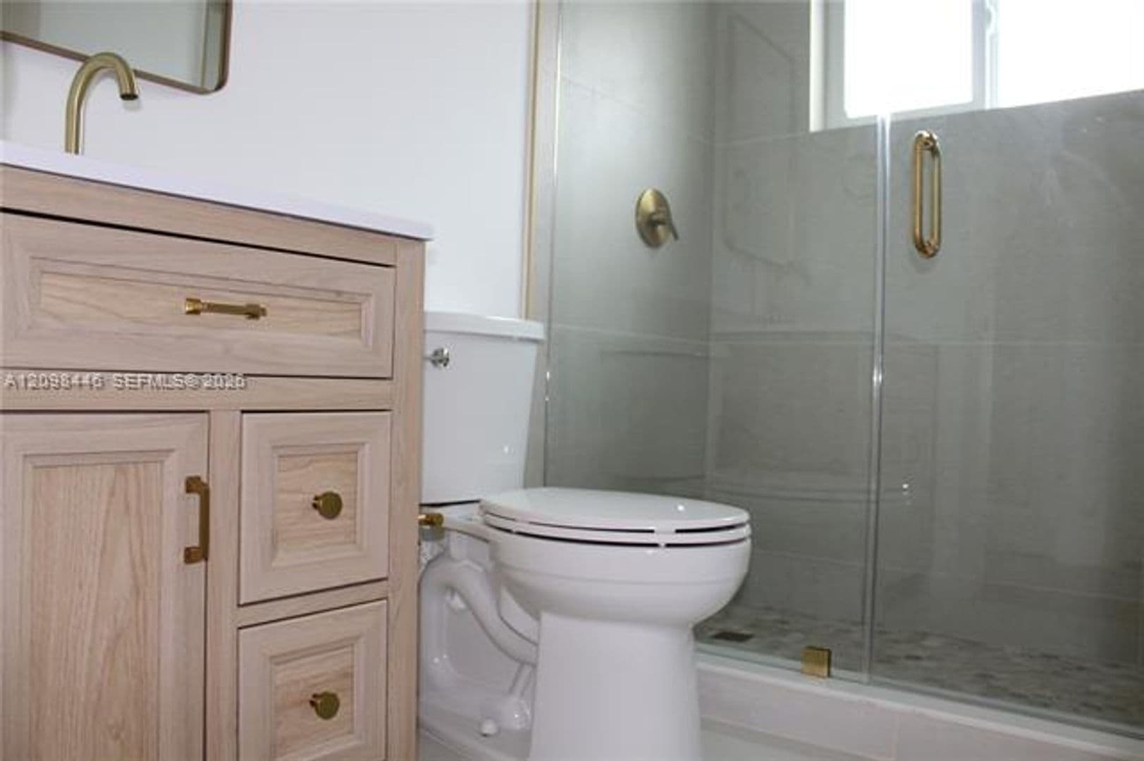 Davie House: 681 Pine Ridge Ter # 0
