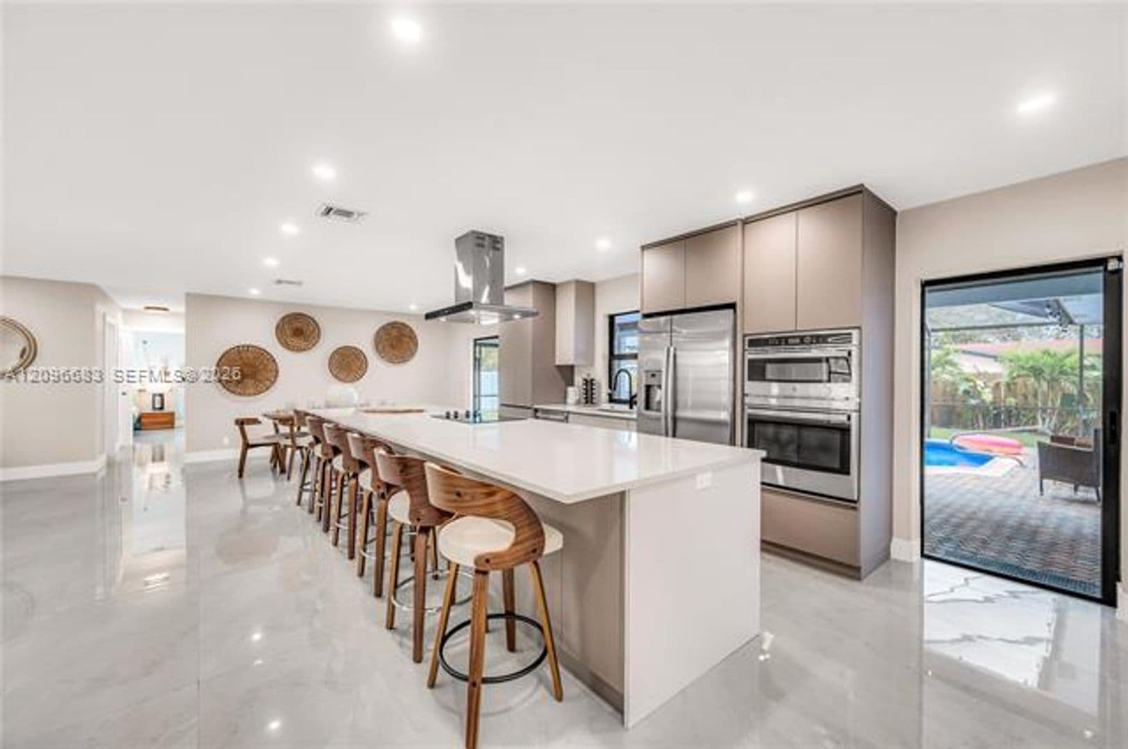 Plantation House: 1111 NW 70th Ter # 0