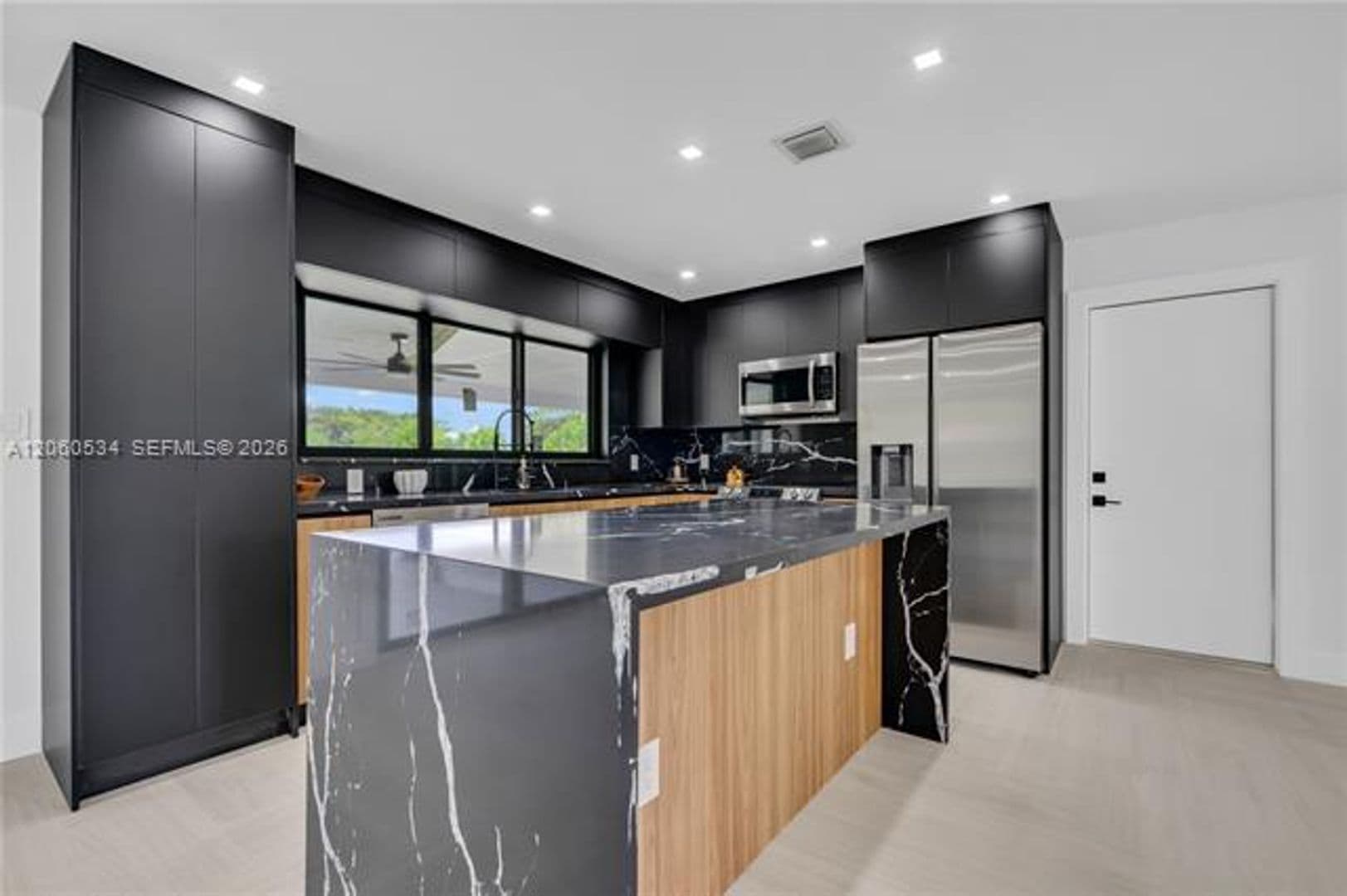 Southwest Ranches House: 17680 SW 54th St # 17680