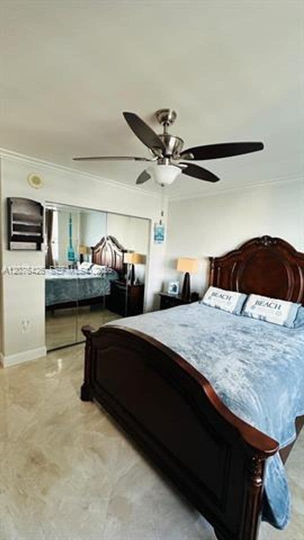 Miami Condo: 1155 Brickell Bay Dr cu-1906