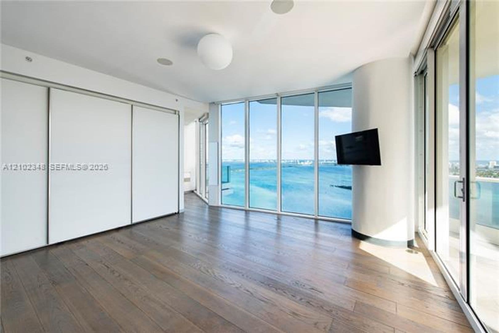 Miami Condo: 2020 N Bayshore Dr cu-4502