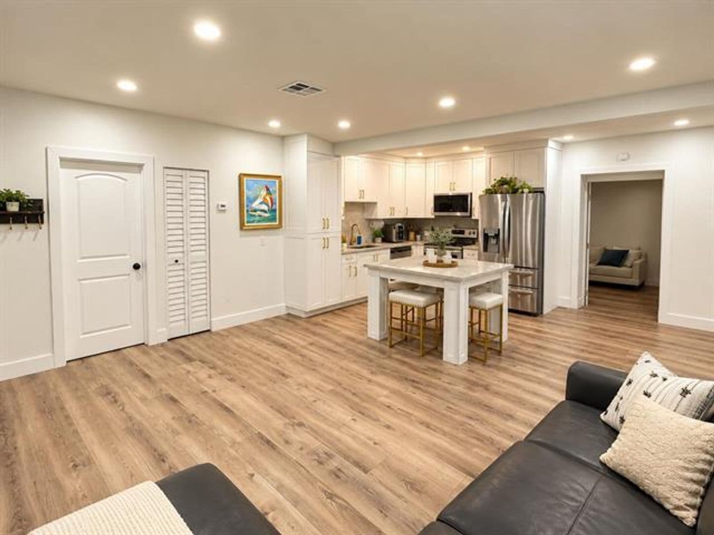 Miami House: 510 NW 108th St # 510