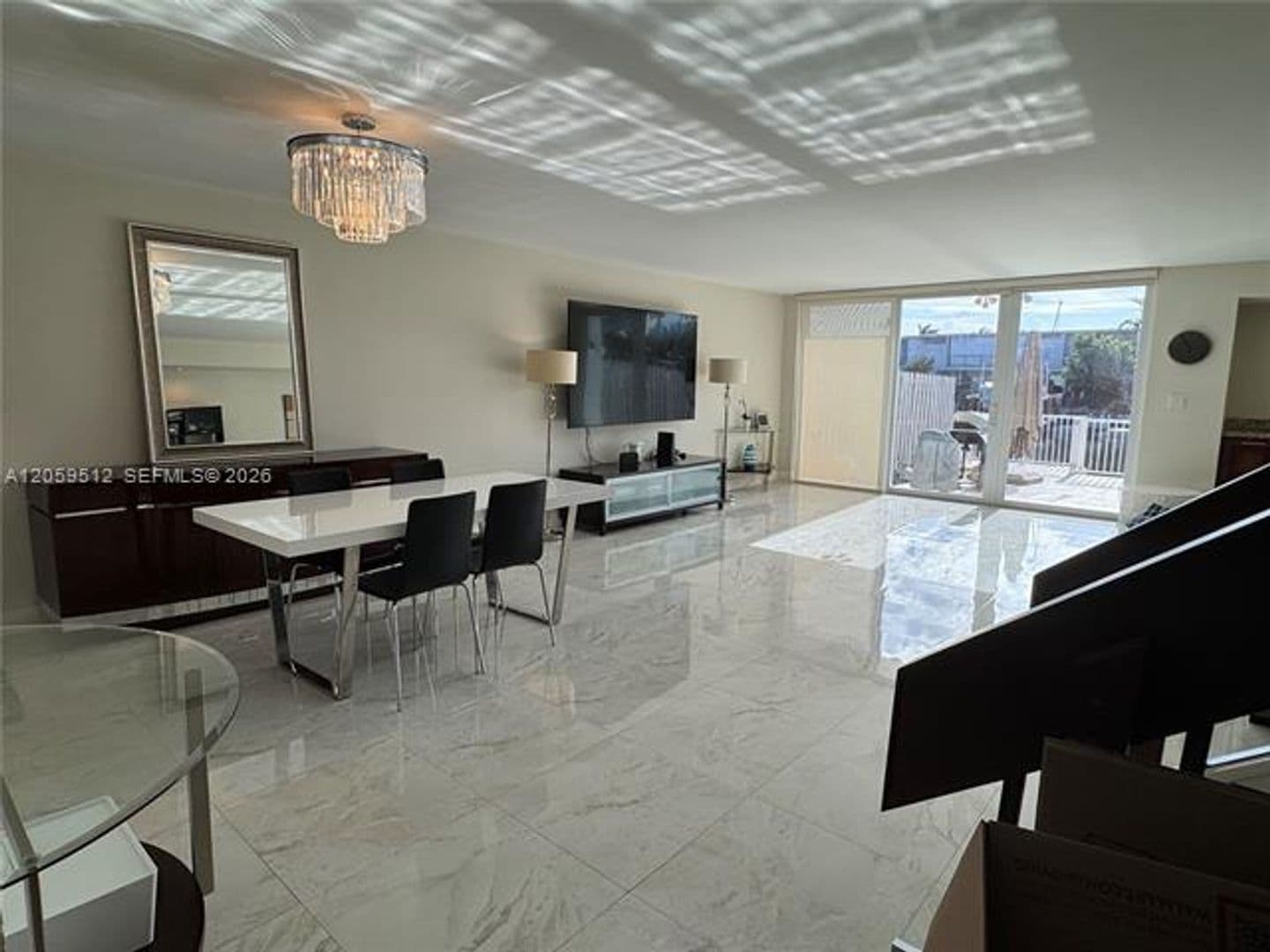 Hallandale Beach Townhome: 921 NE 26th Ave th 921