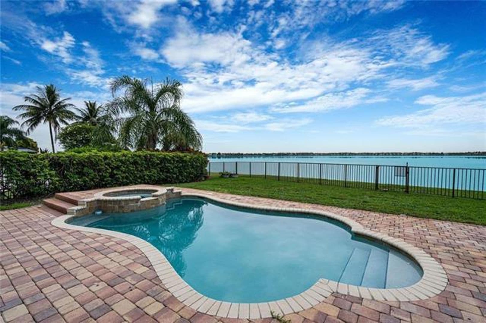 Miramar House: 5197 SW 183rd Ave # 5197