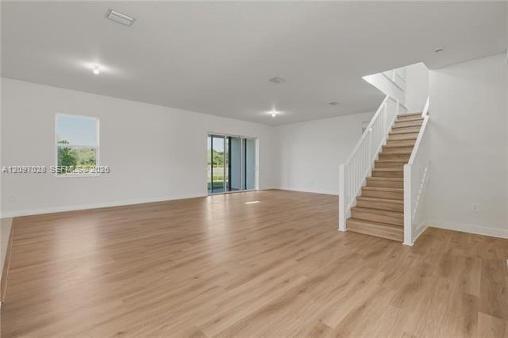Davie House: 4372 SW 122nd Ter # 4372