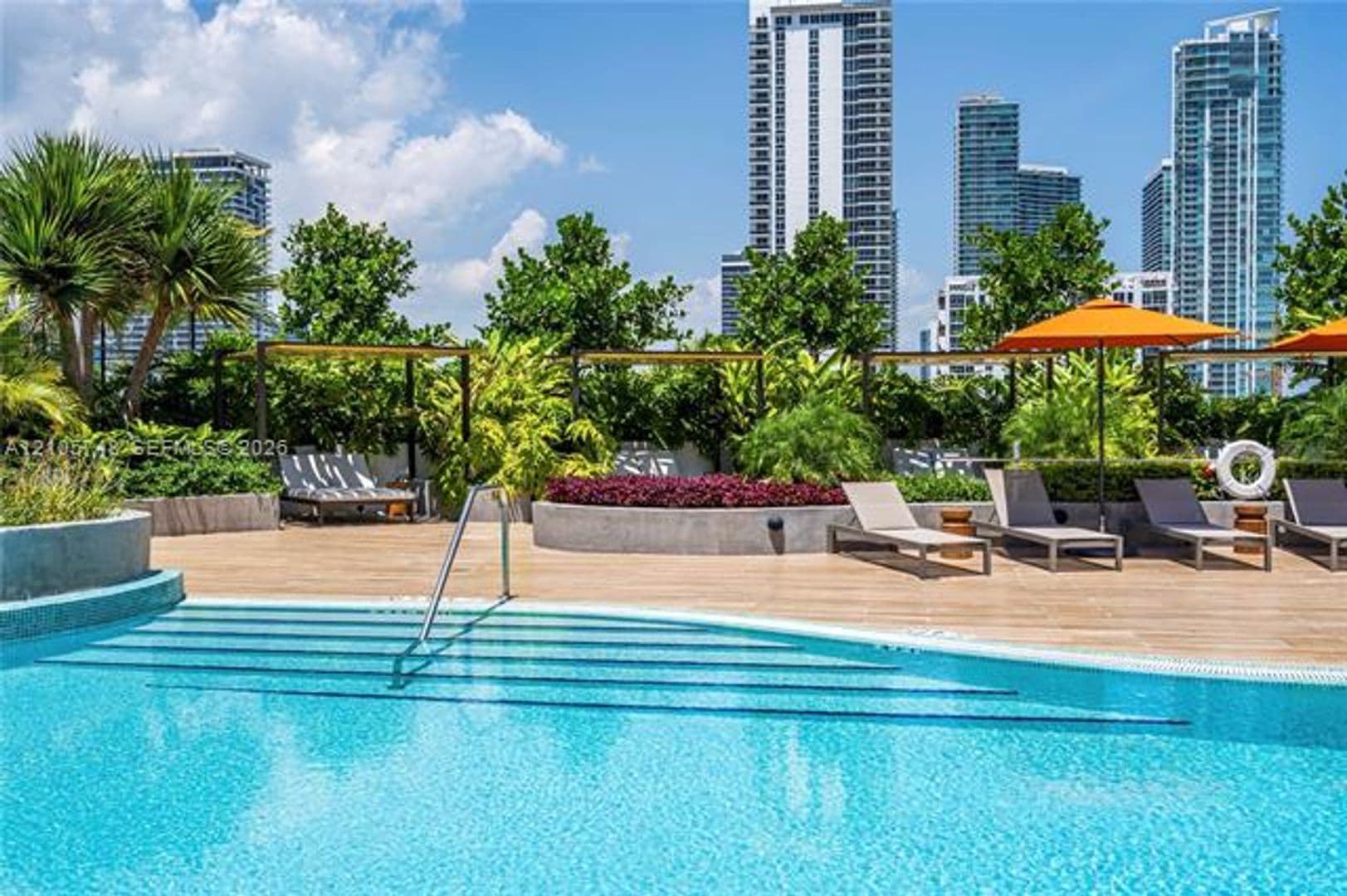Miami Condo: 725 NE 24 cu-5401