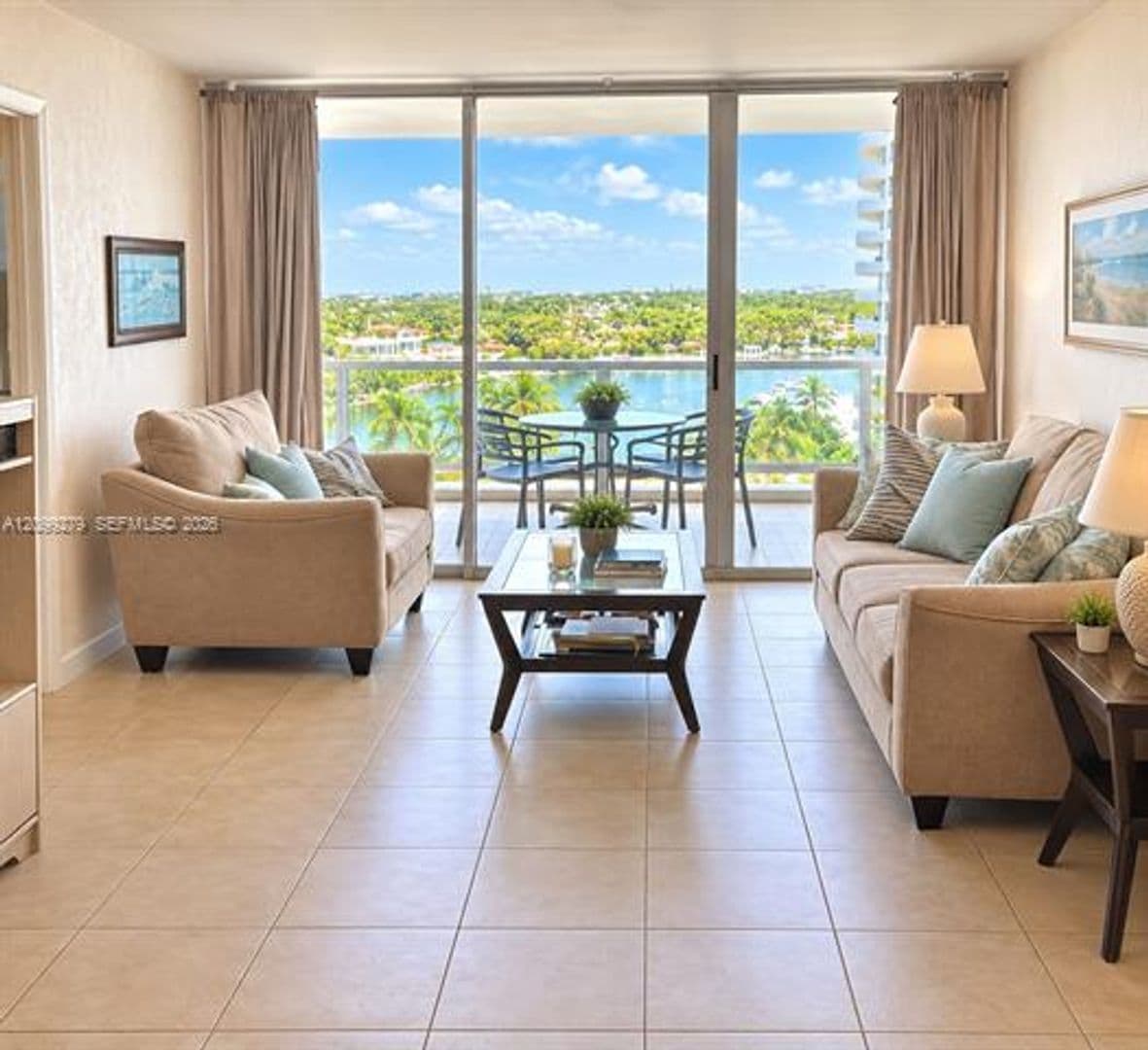 Miami Beach Condo: 5151 Collins Ave cu-921