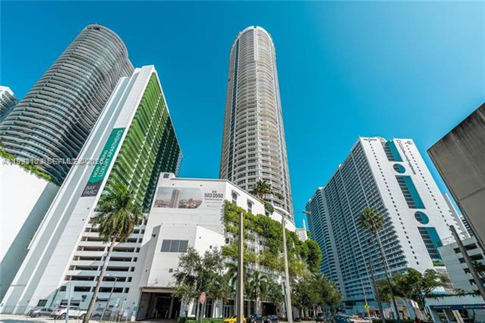 Miami Condo: 1750 N Bayshore Dr cu-2401