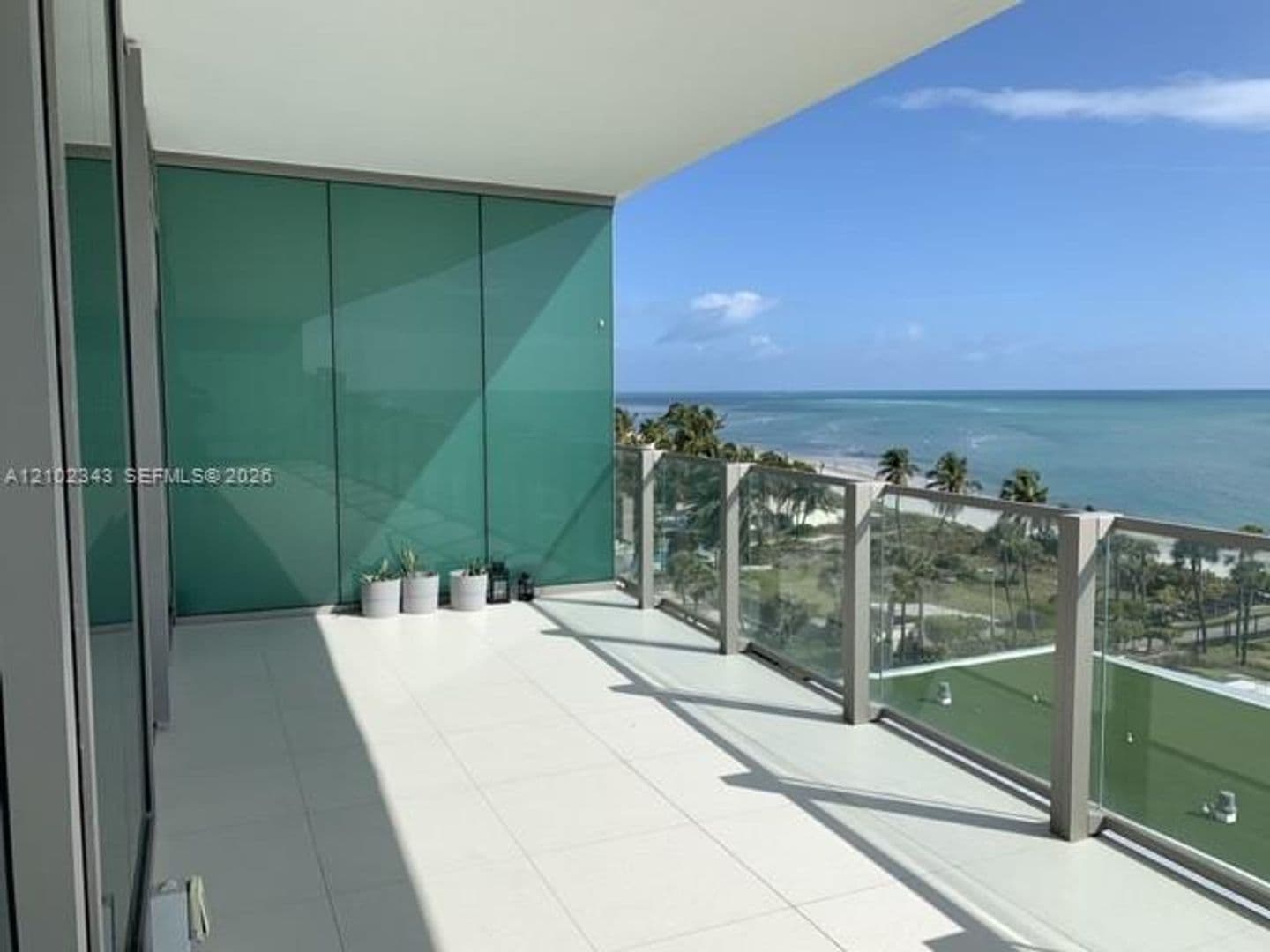 Key Biscayne Condo: 350 Ocean Dr cu-704N