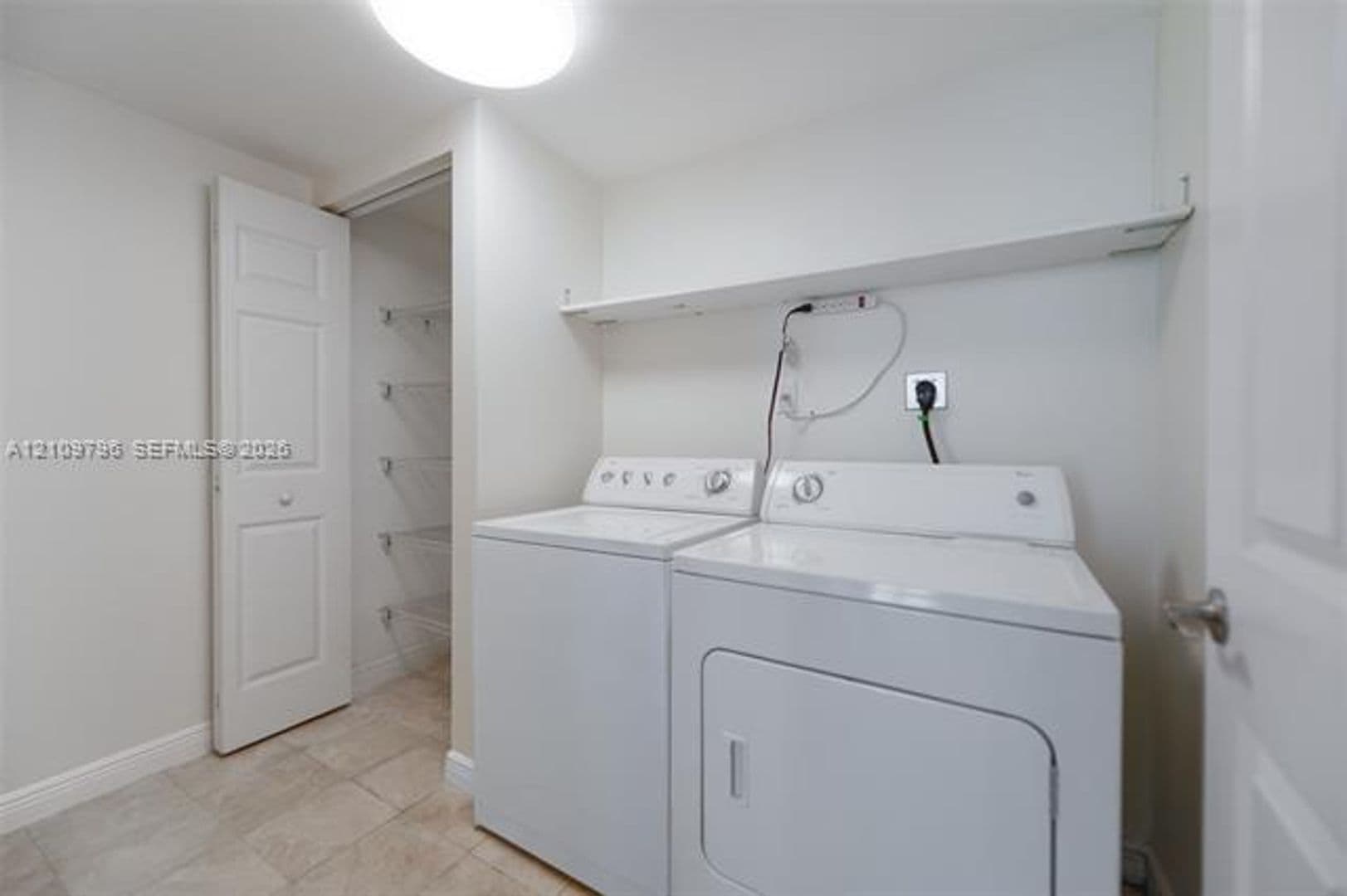Hallandale Beach Condo: 1745 E Hallandale Beach Blvd cu-1903W