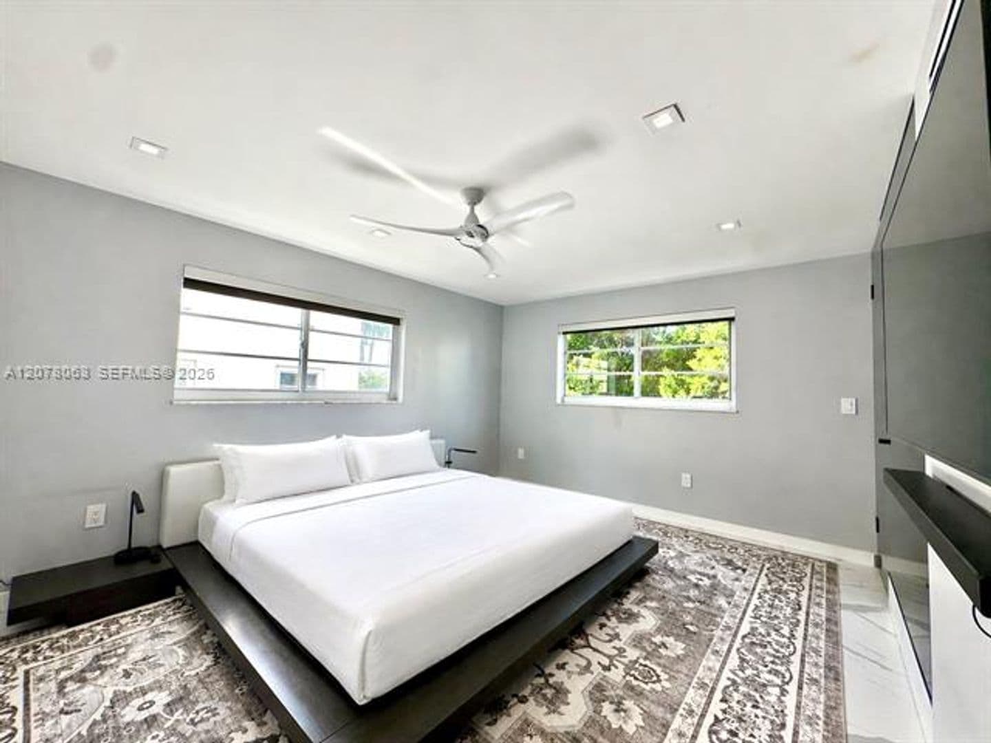 Miami Beach Condo: 1428 Euclid Ave cu-207