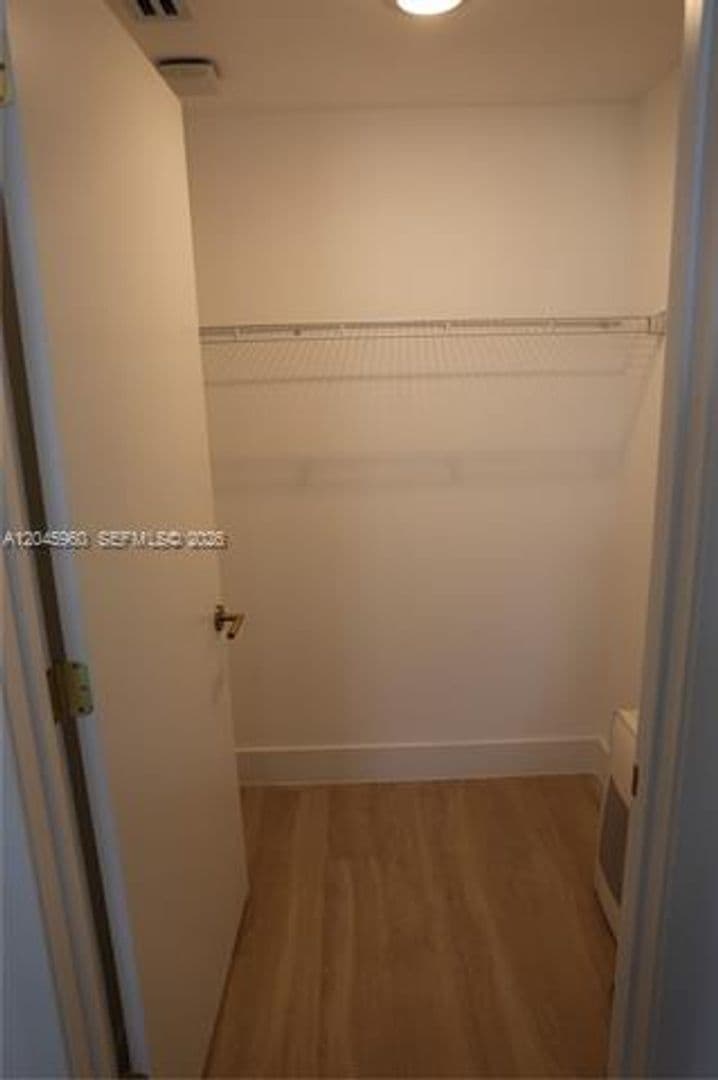 Miami Condo: 90 NE 32nd St cu-706