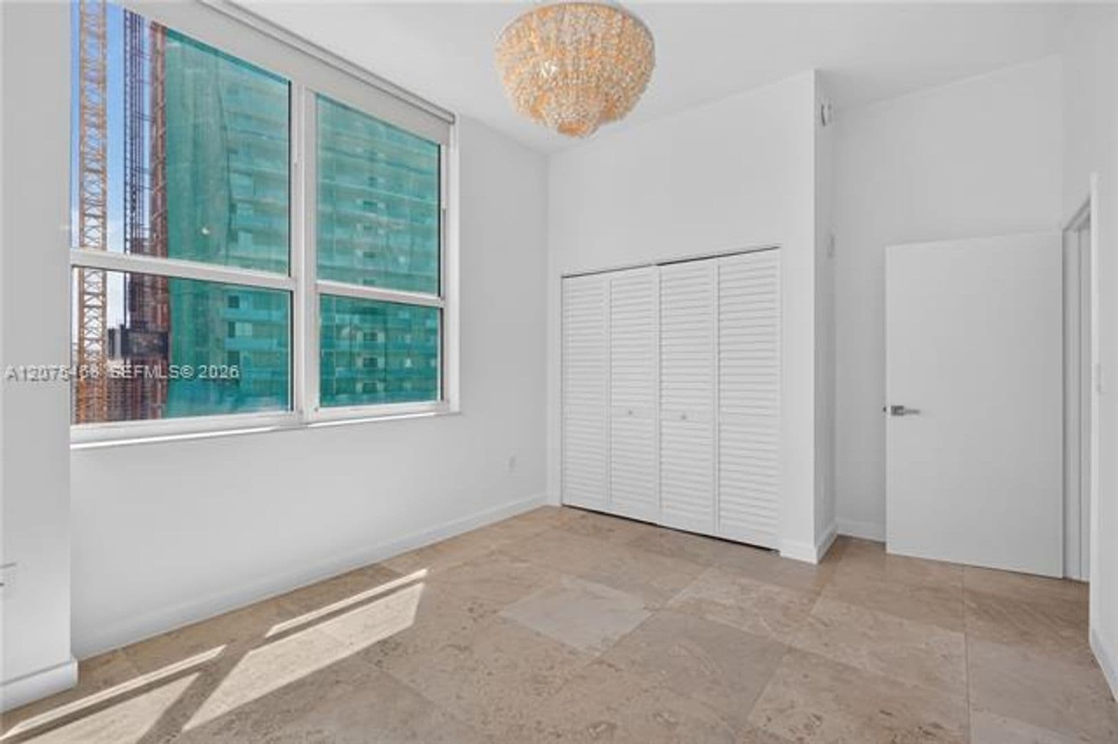 Miami Condo: 31 SE 5th St cu-4212