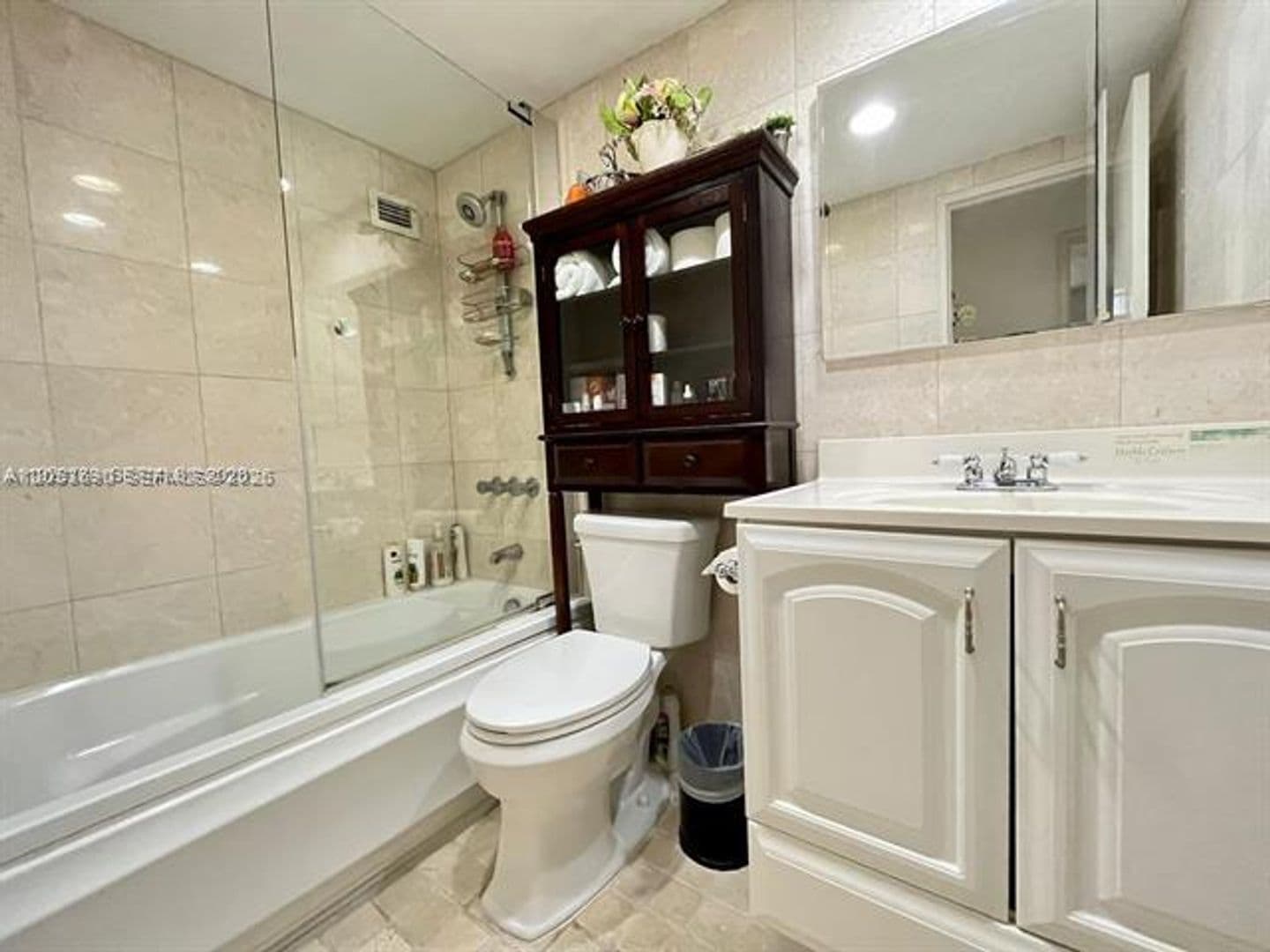 Bal Harbour Condo: 10185 Collins Ave cu-1103