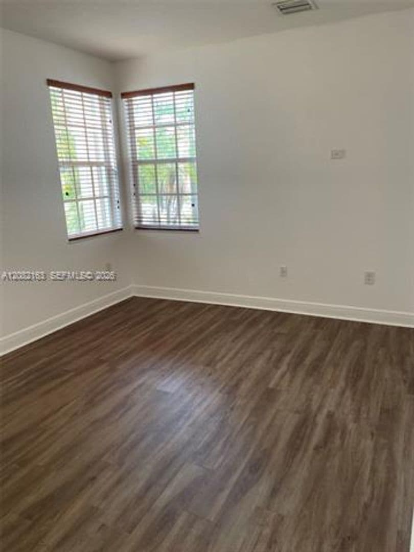 Miramar House: 17404 SW 47th Ct # 17404