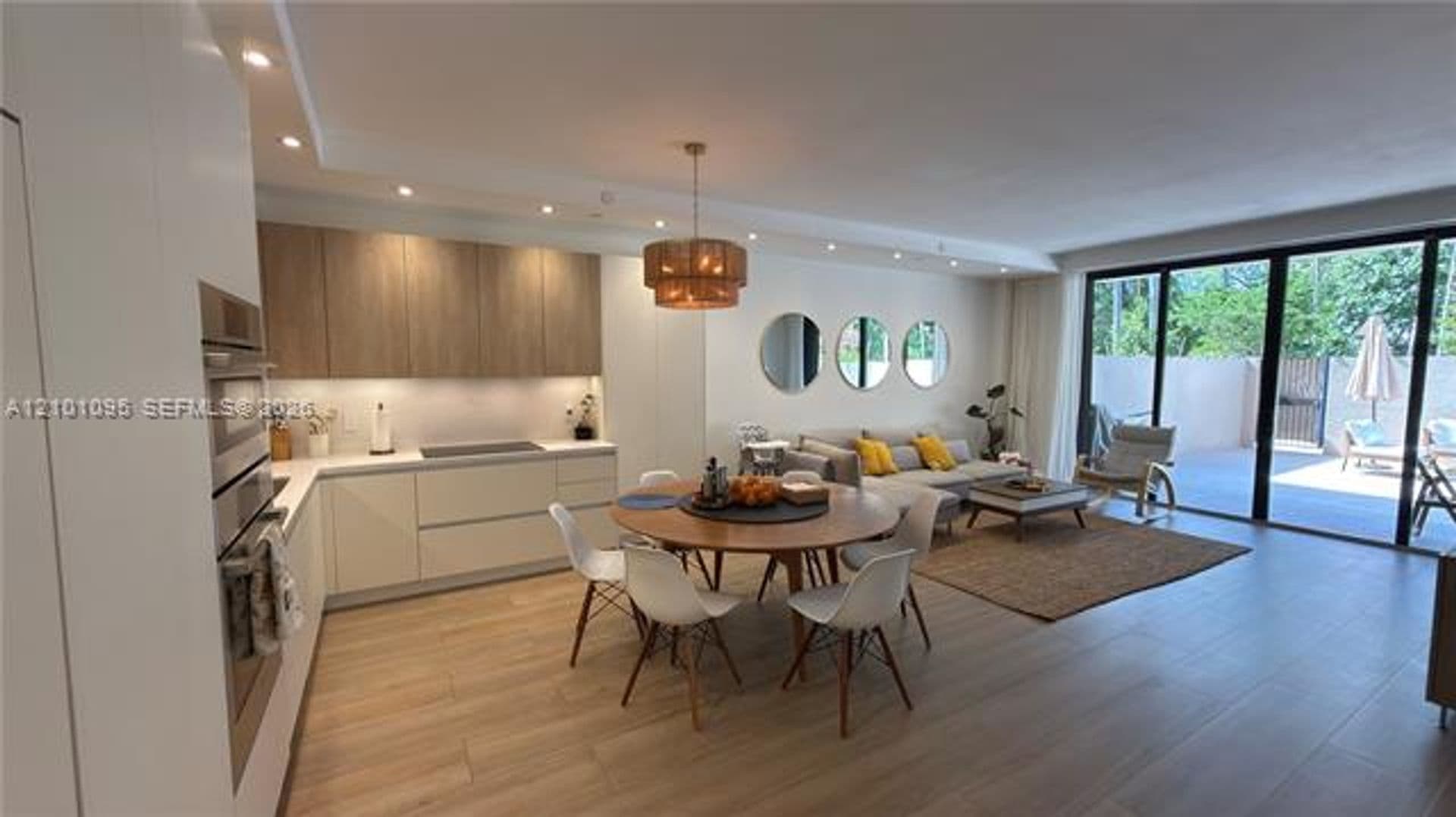 Key Biscayne Condo: 151 Crandon Blvd cu-140