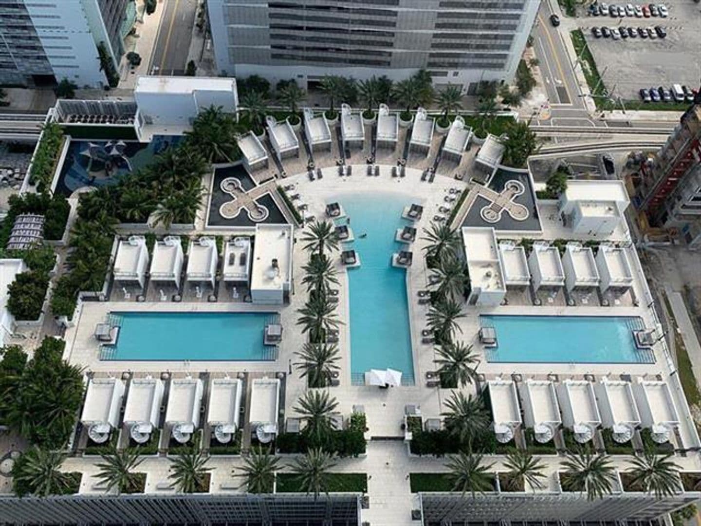 Miami Condo: 851 NE 1st Ave cu-2402