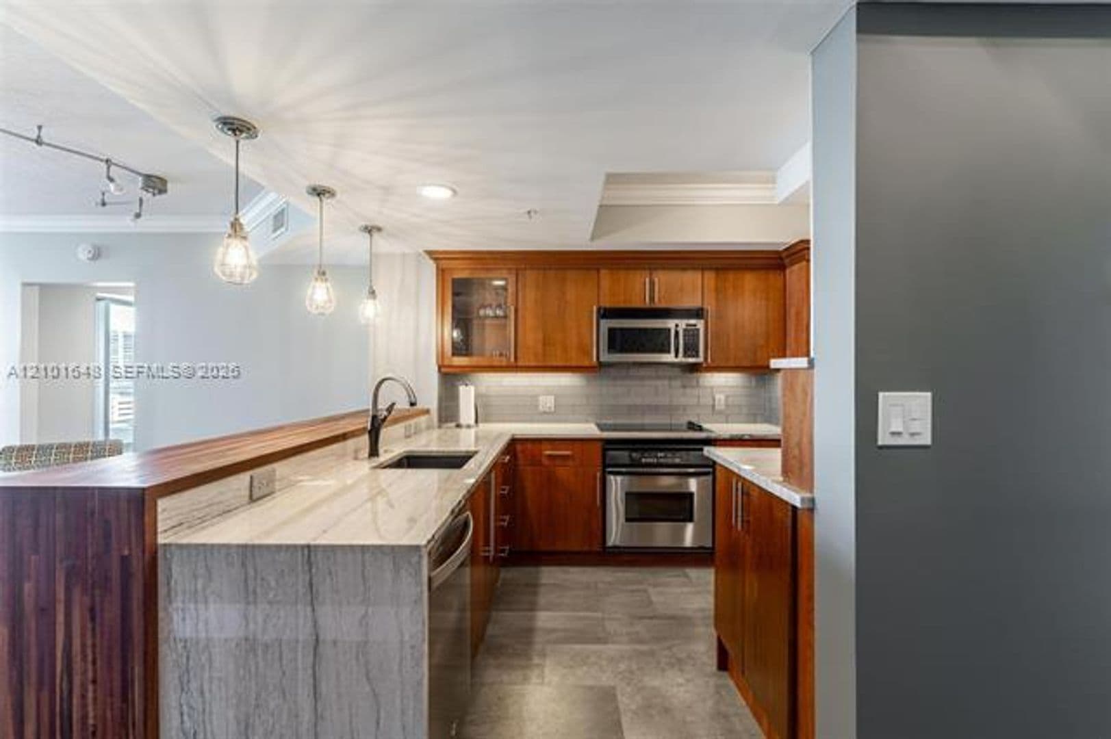 Fort Lauderdale Condo: 401 SW 4th Ave cu-1407