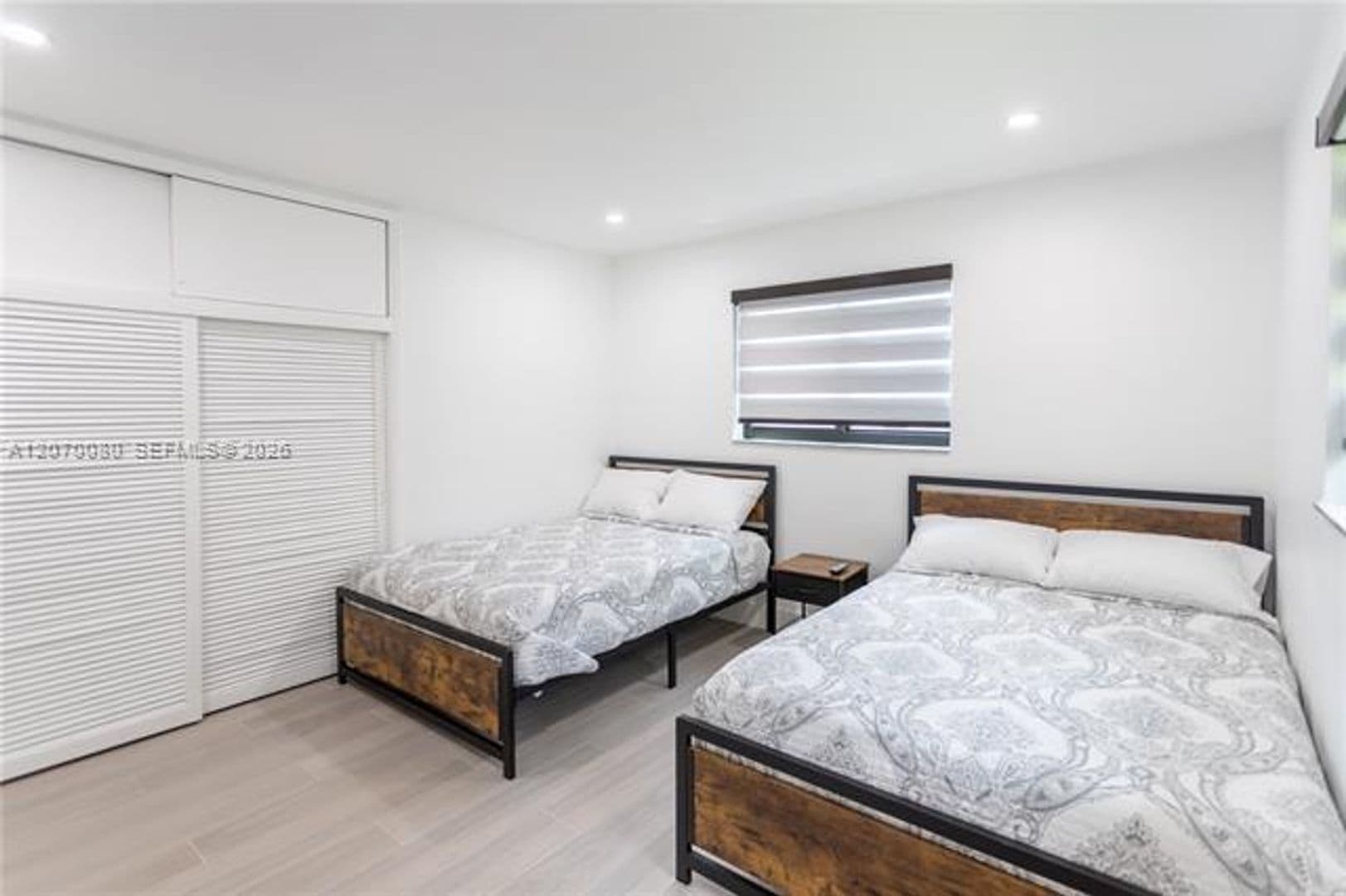 Hollywood House: 4010 Johnson St # 4010