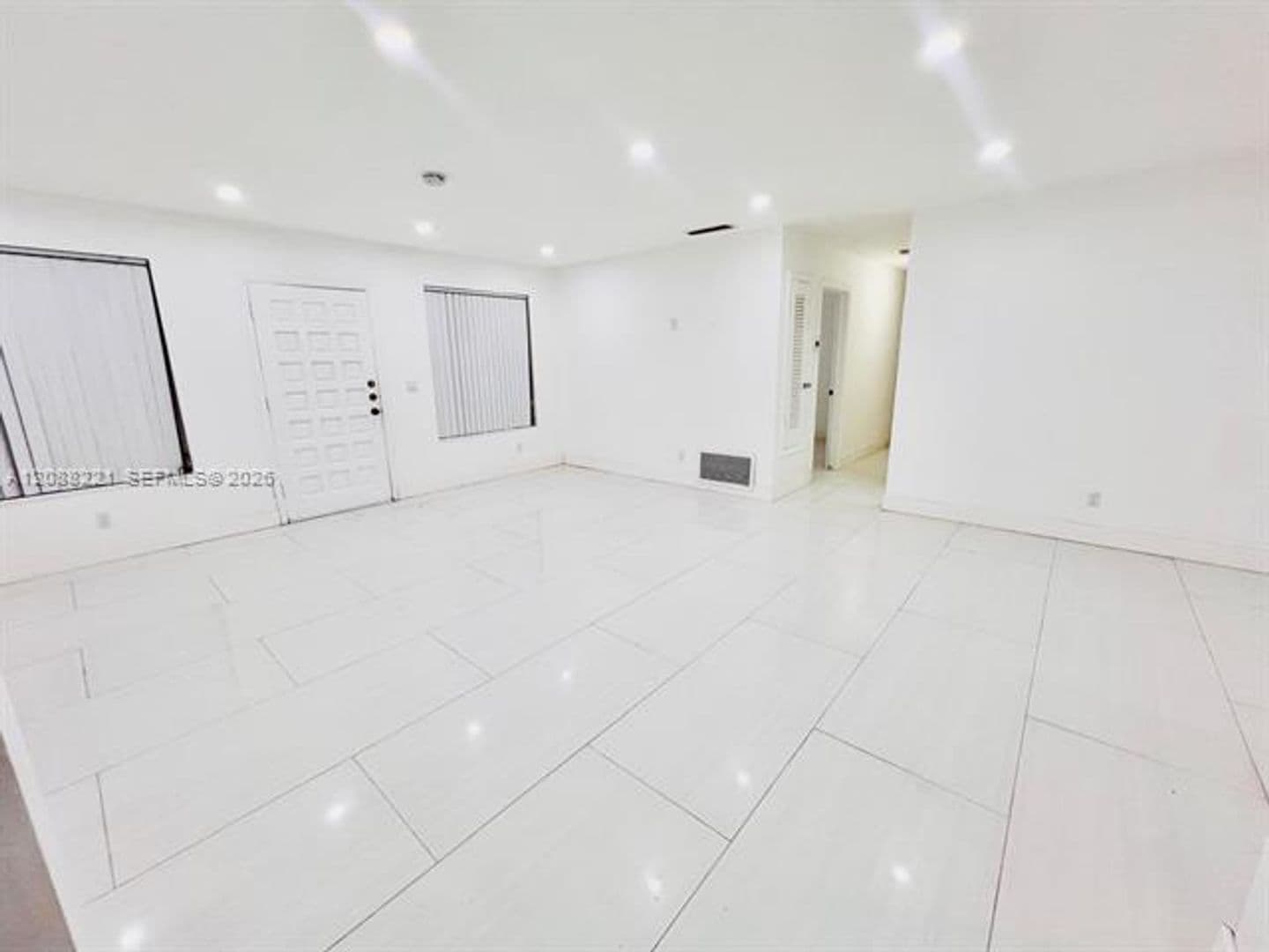 North Miami Beach House: 18320 NE 7th Ct # 18320