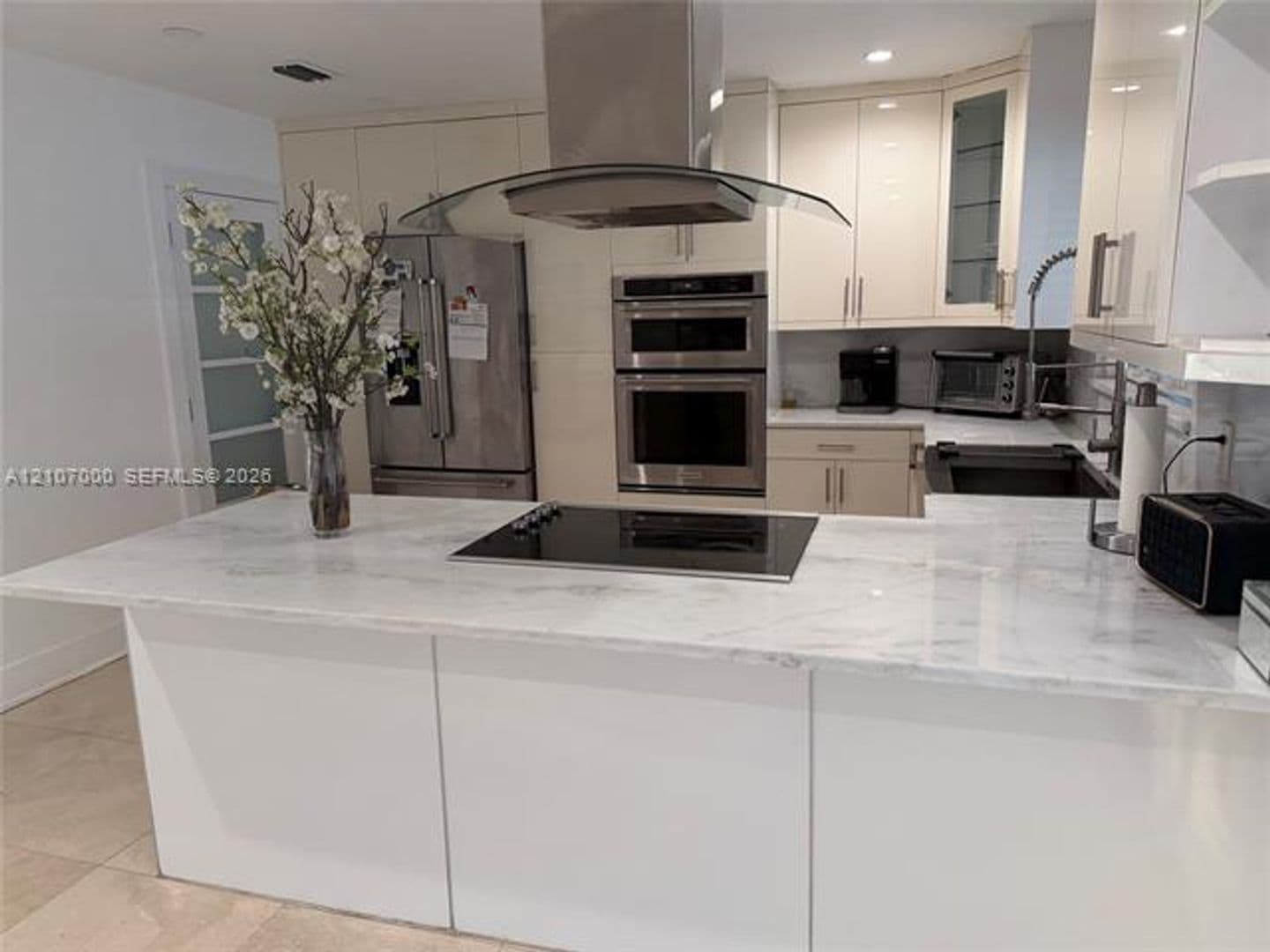 Miami House: 855 NW 17th Pl # 855