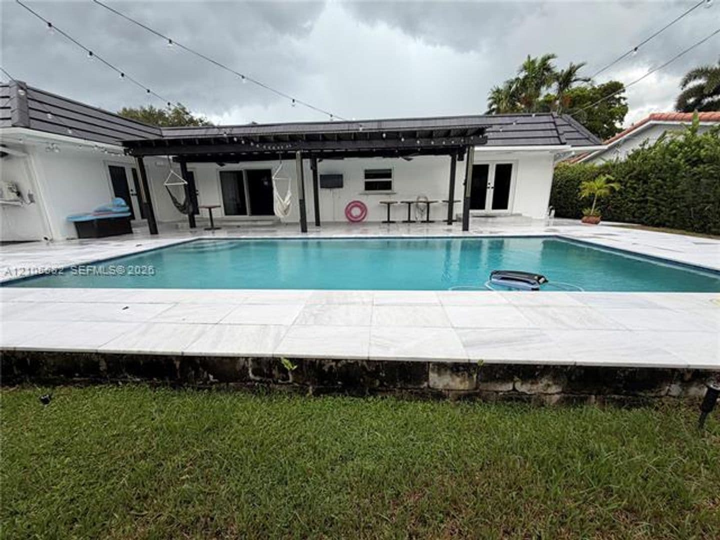 Miami House: 2215 NE 204th St # 2215