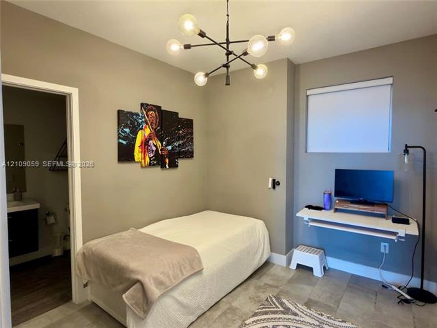 Miami Condo: 2900 NE 7th Ave cu-1106