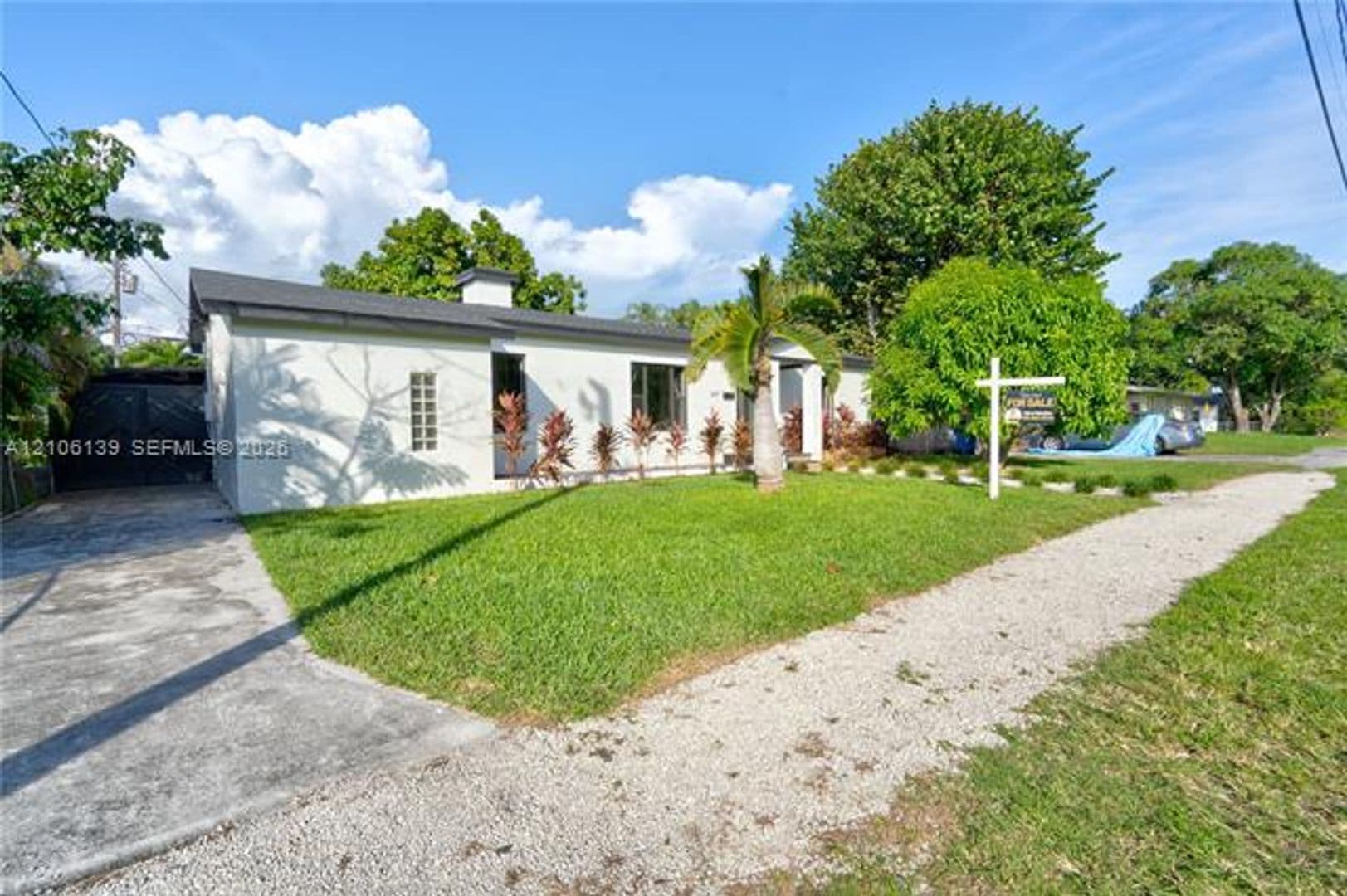 Miami House: 347 NE 110th St # 347
