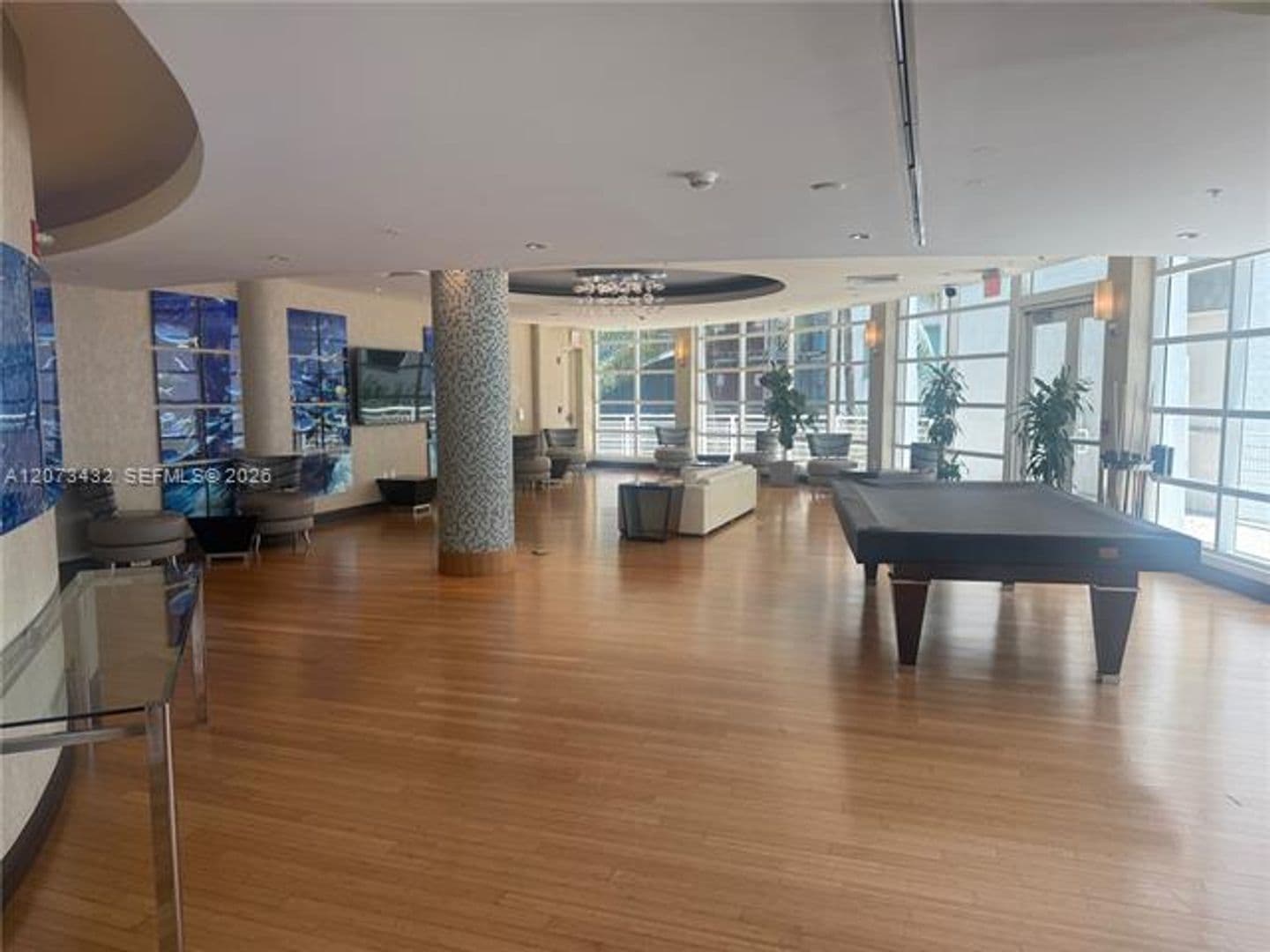 Miami Condo: 253 NE 2nd St cu-4607