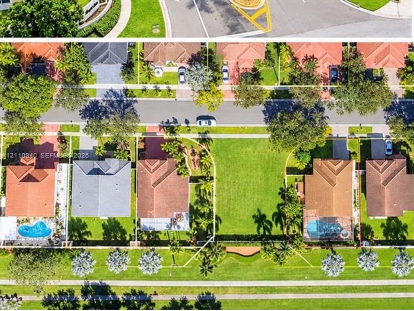Pembroke Pines House: 18438 NW 9th St # 0