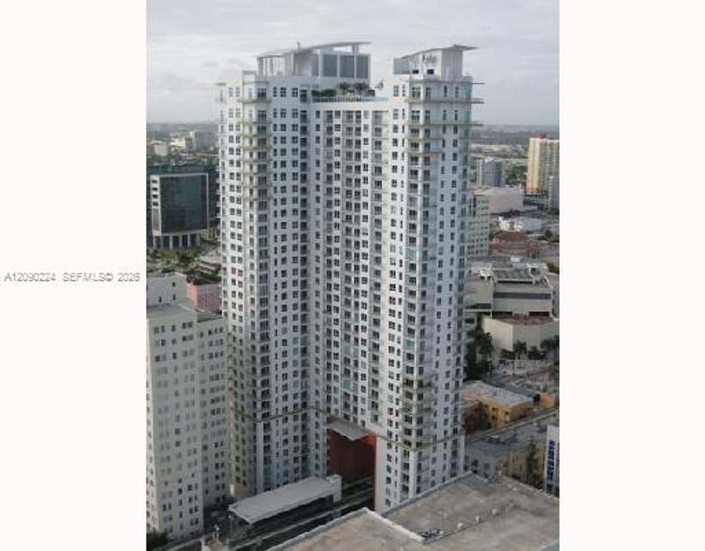 Miami Condo: 133 NE 2nd Ave cu-1406