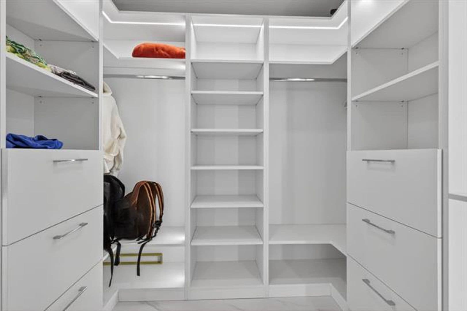 Miami Condo: 700 NE 24th St cu-2006