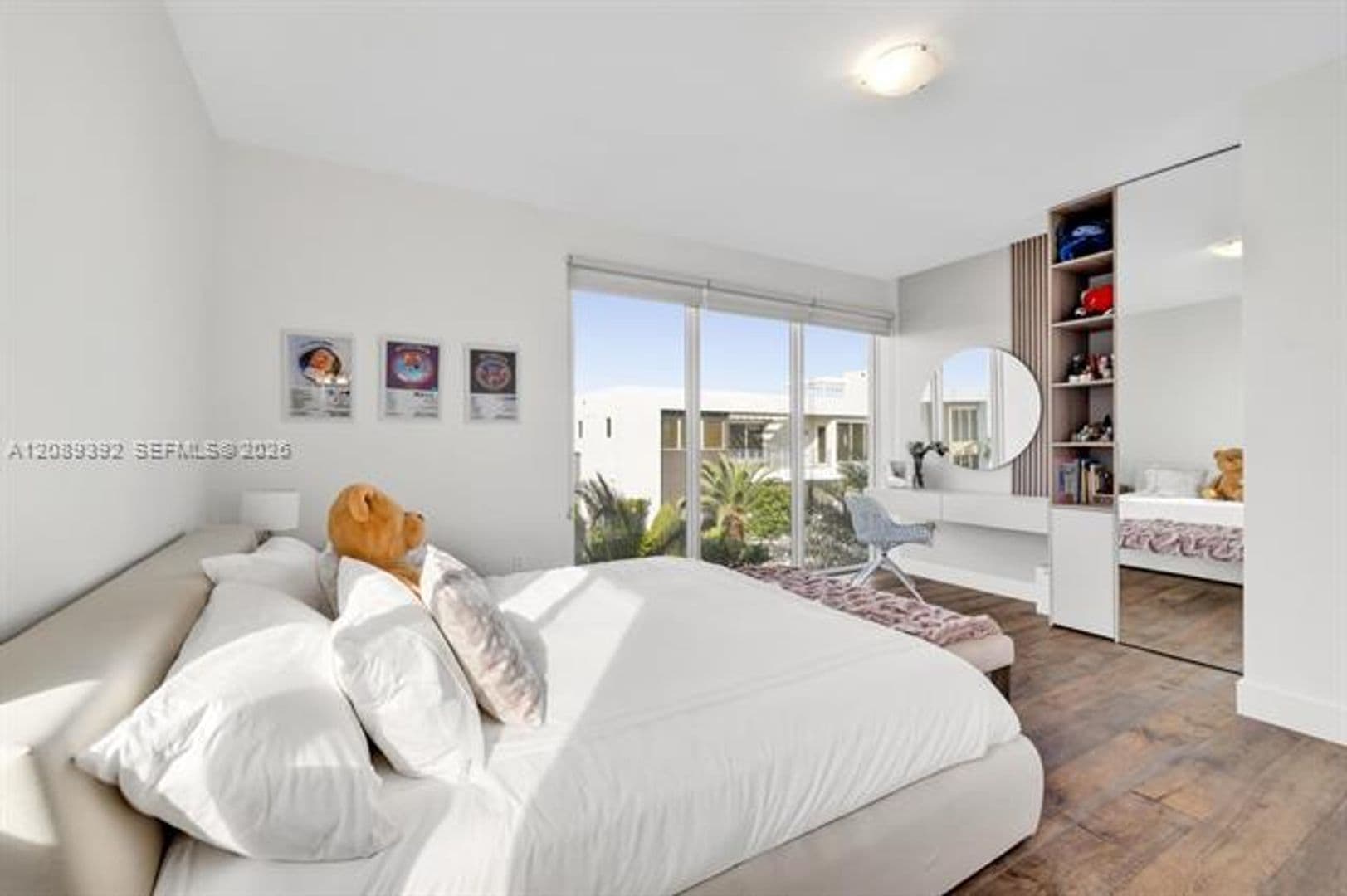 Doral House: 10250 NW 75th Ter # 10250