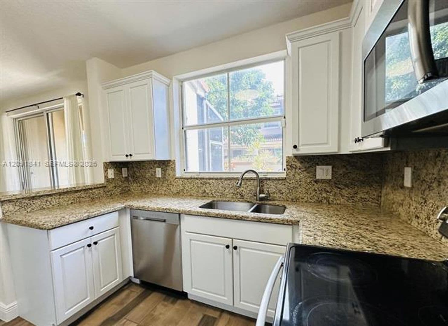 Sunrise Townhome: 202 Riverwalk Cir th 202