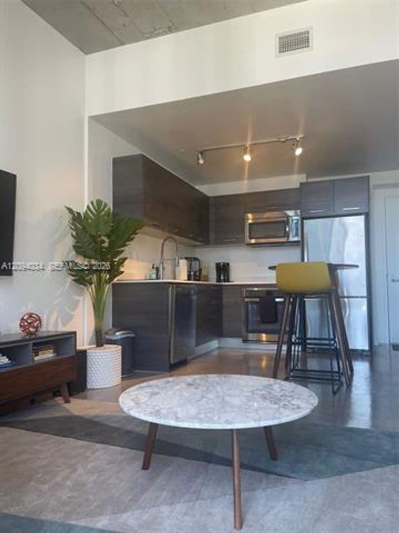 Miami Condo: 151 SE 1st St cu-3307
